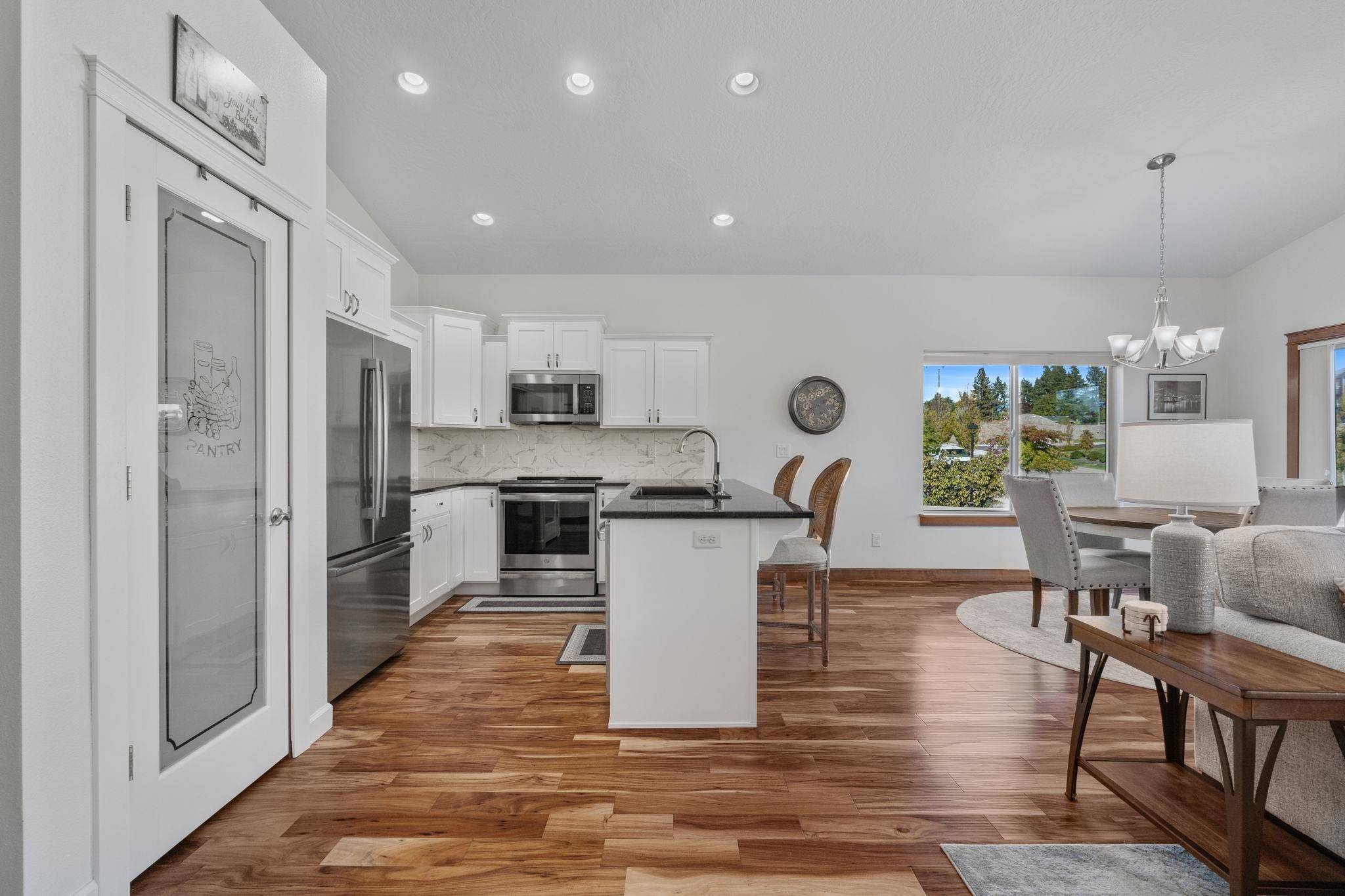 1520 N McKenzie River St, Spokane, WA 99224