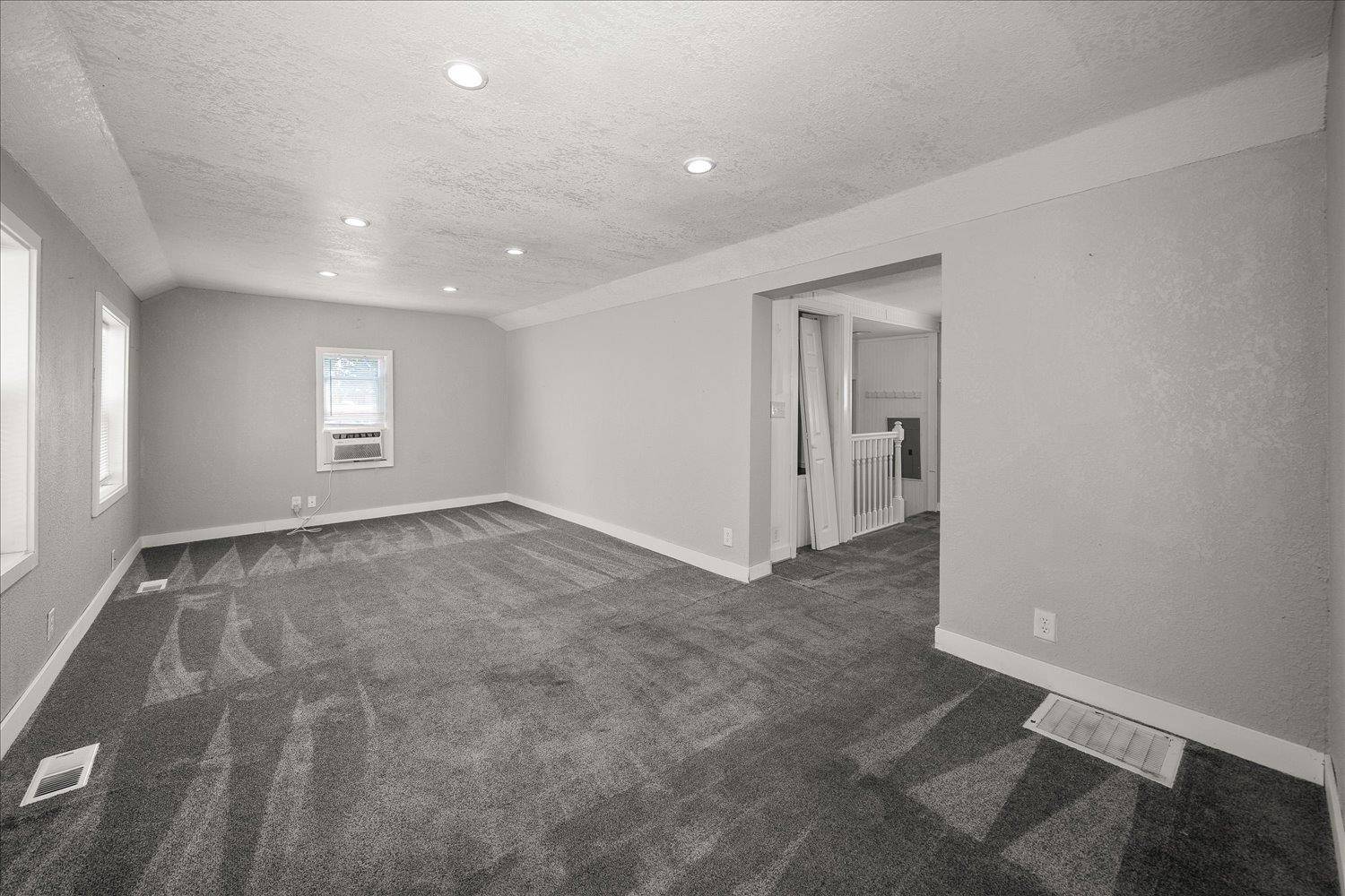 4707 N Lincoln St, Spokane, WA 99205