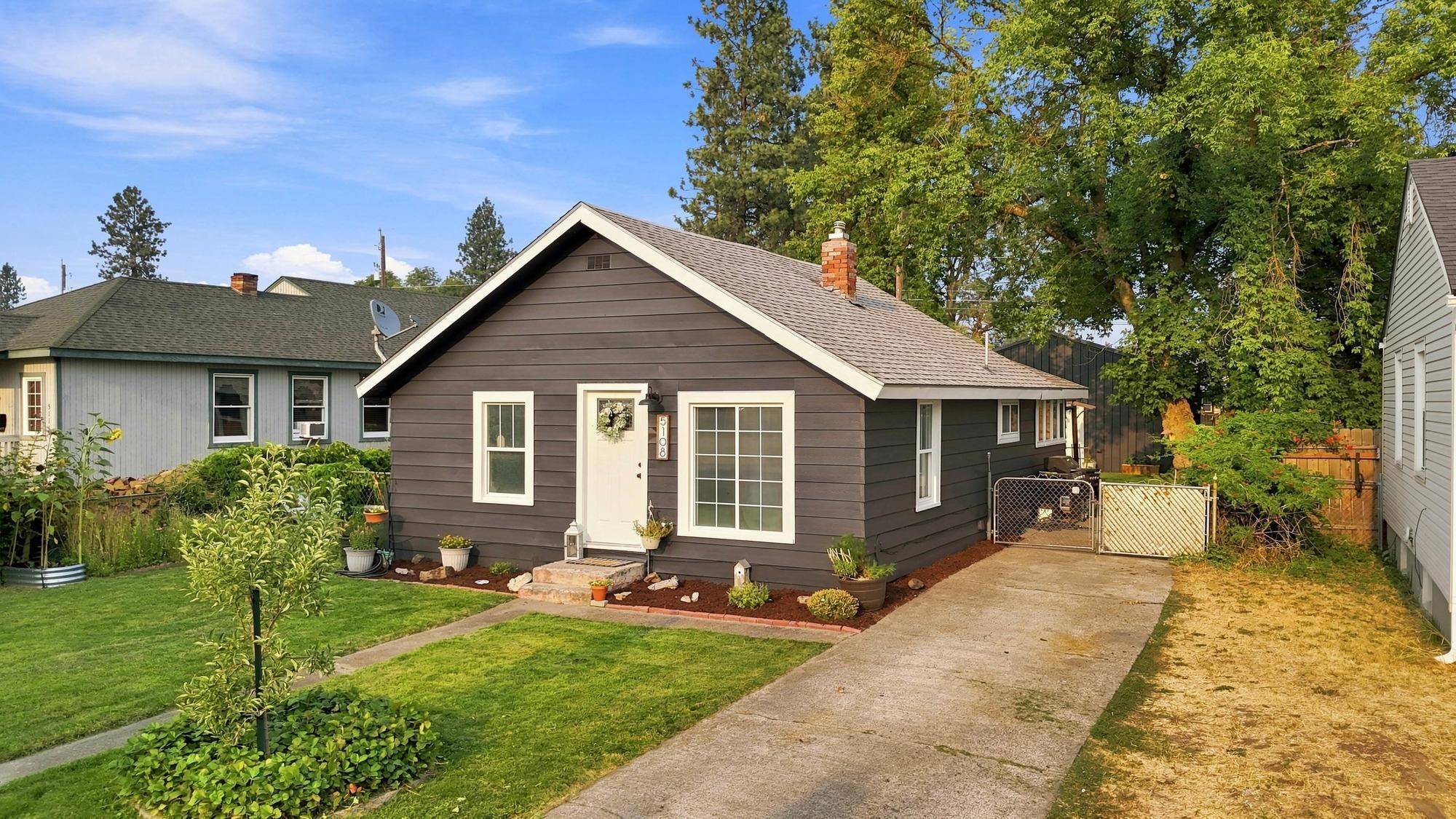 5108 N Maple St, Spokane, WA 99205