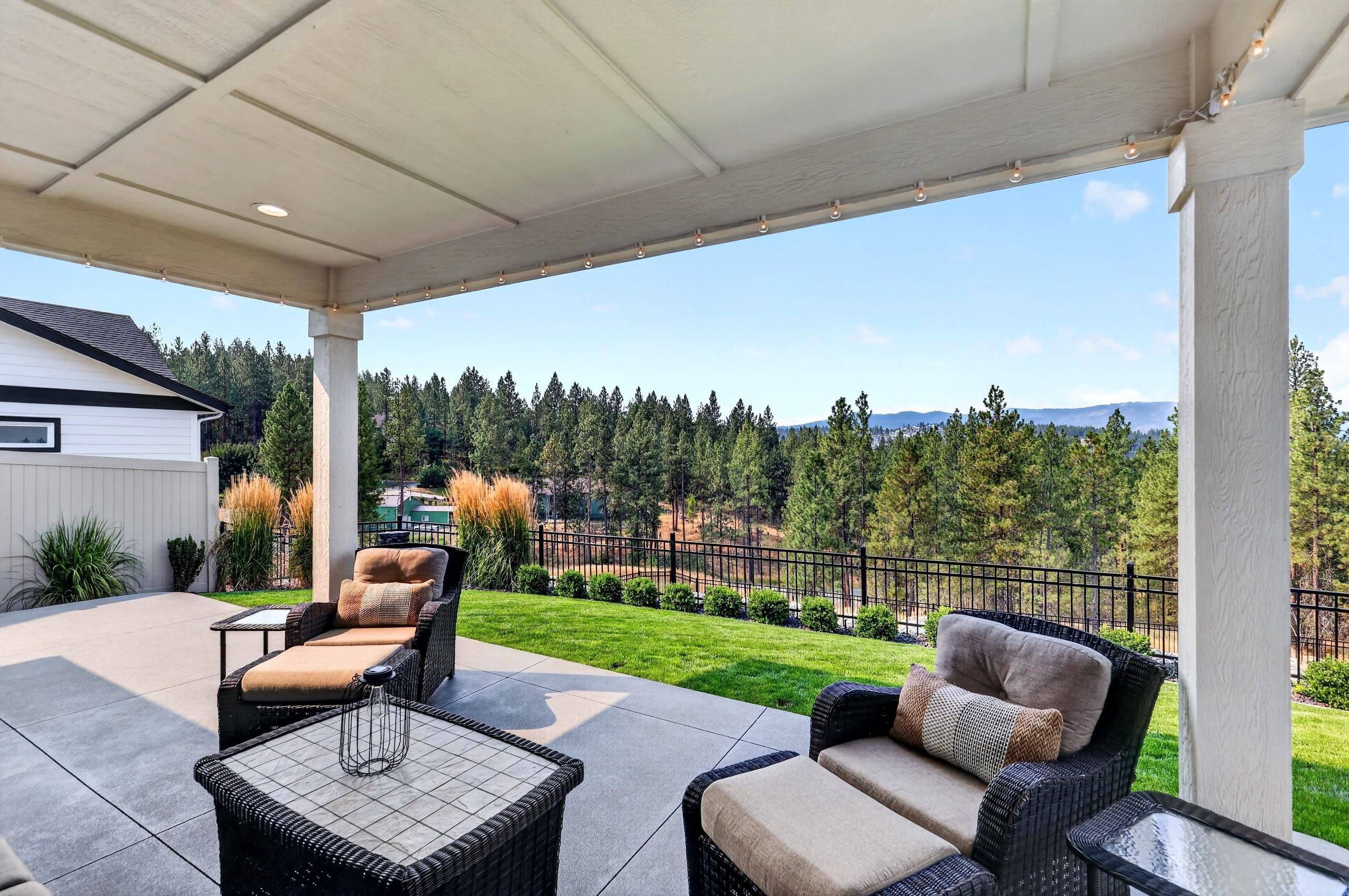 14210 E 39th Ln, Veradale, WA 99037