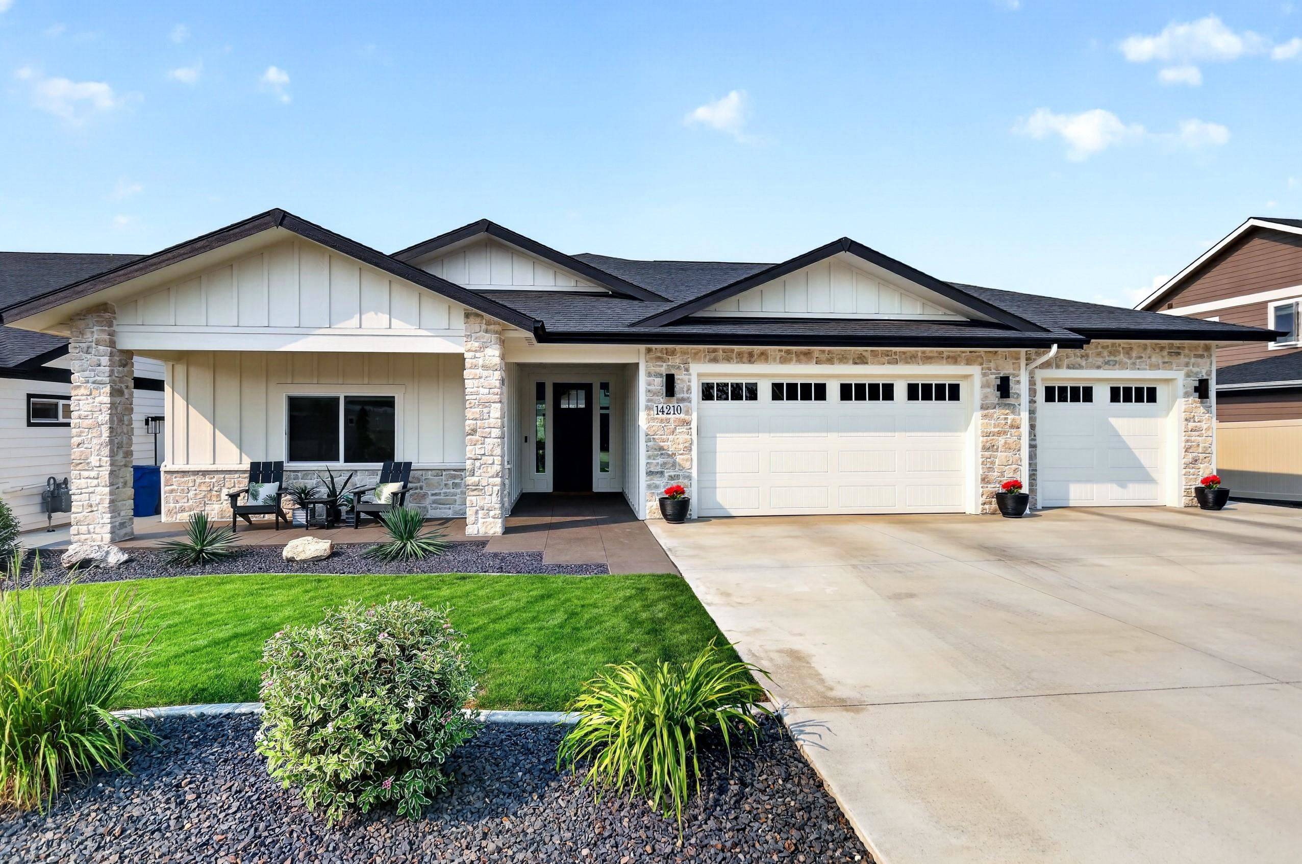 14210 E 39th Ln, Veradale, WA 99037