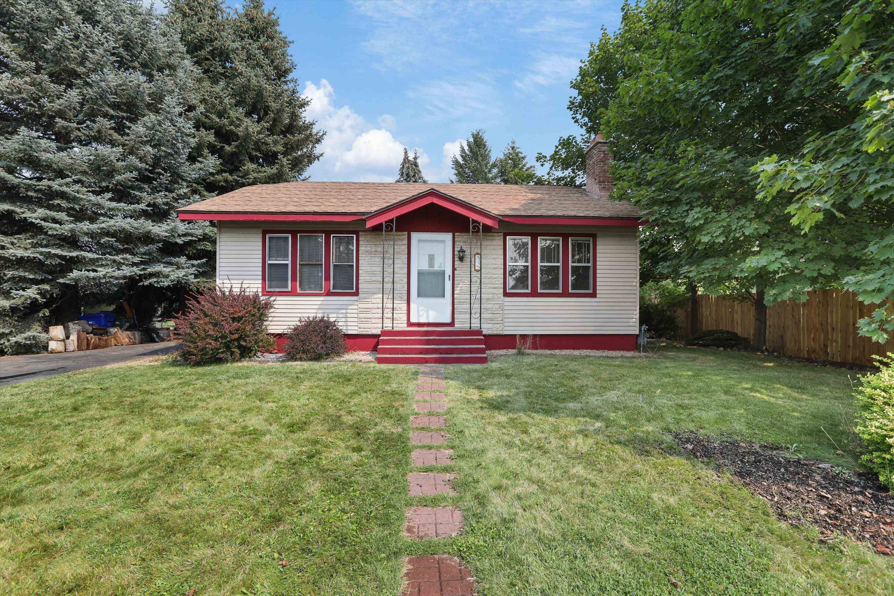 16 N Arties Ct, Spokane Valley, WA 99016