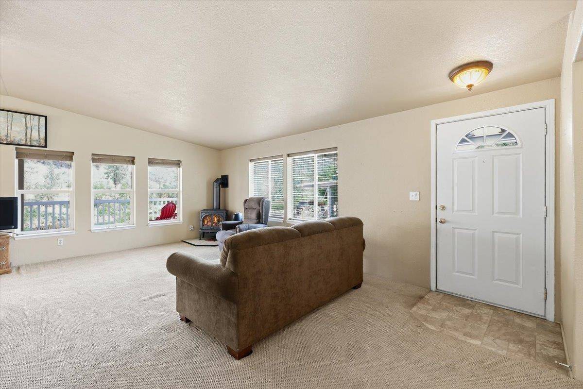 3231 W Boone, #33 ##33, Spokane, WA 99212