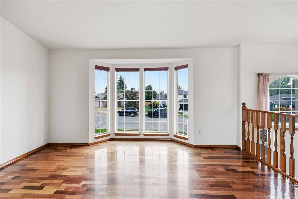1405 E Sharpsburg Ave, Spokane, WA 99217