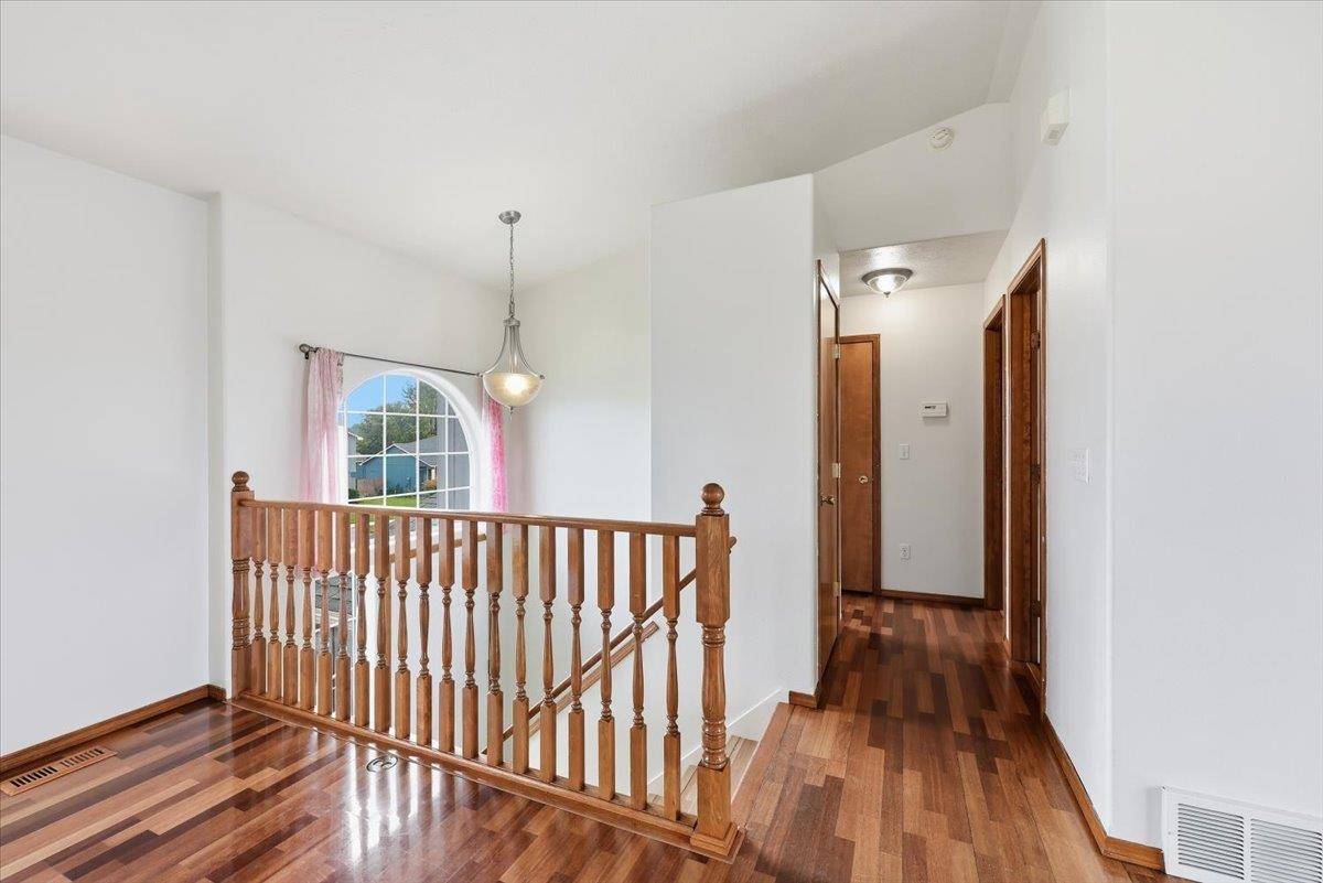 1405 E Sharpsburg Ave, Spokane, WA 99217