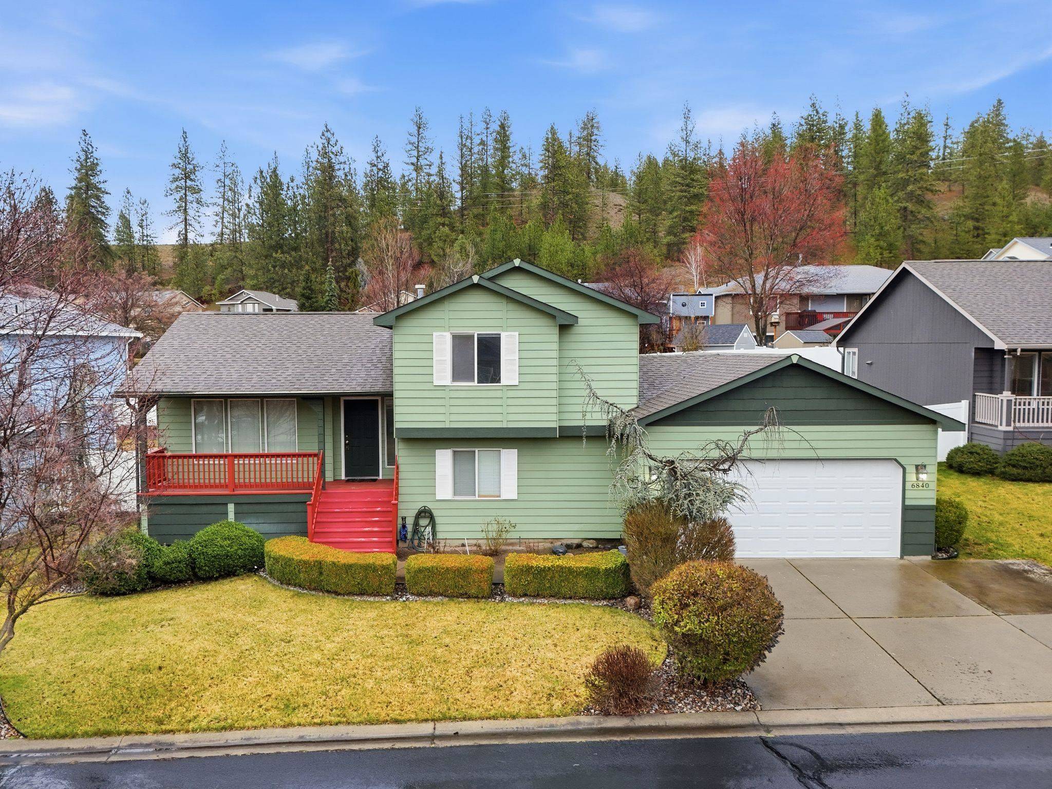 6840 N Oxford Ln, Spokane, WA 99208
