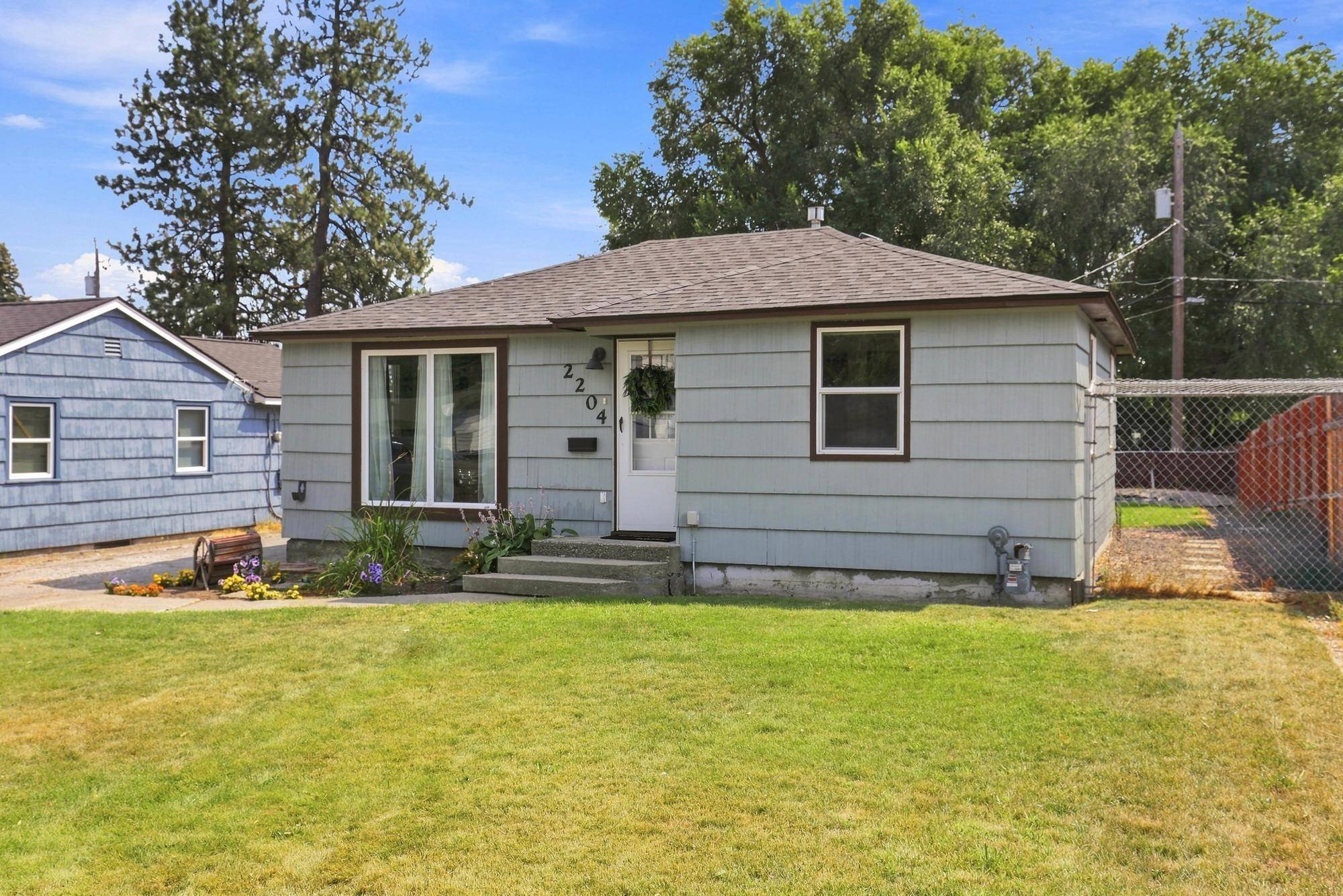 2204 E Bismark Ave, Spokane, WA 99208