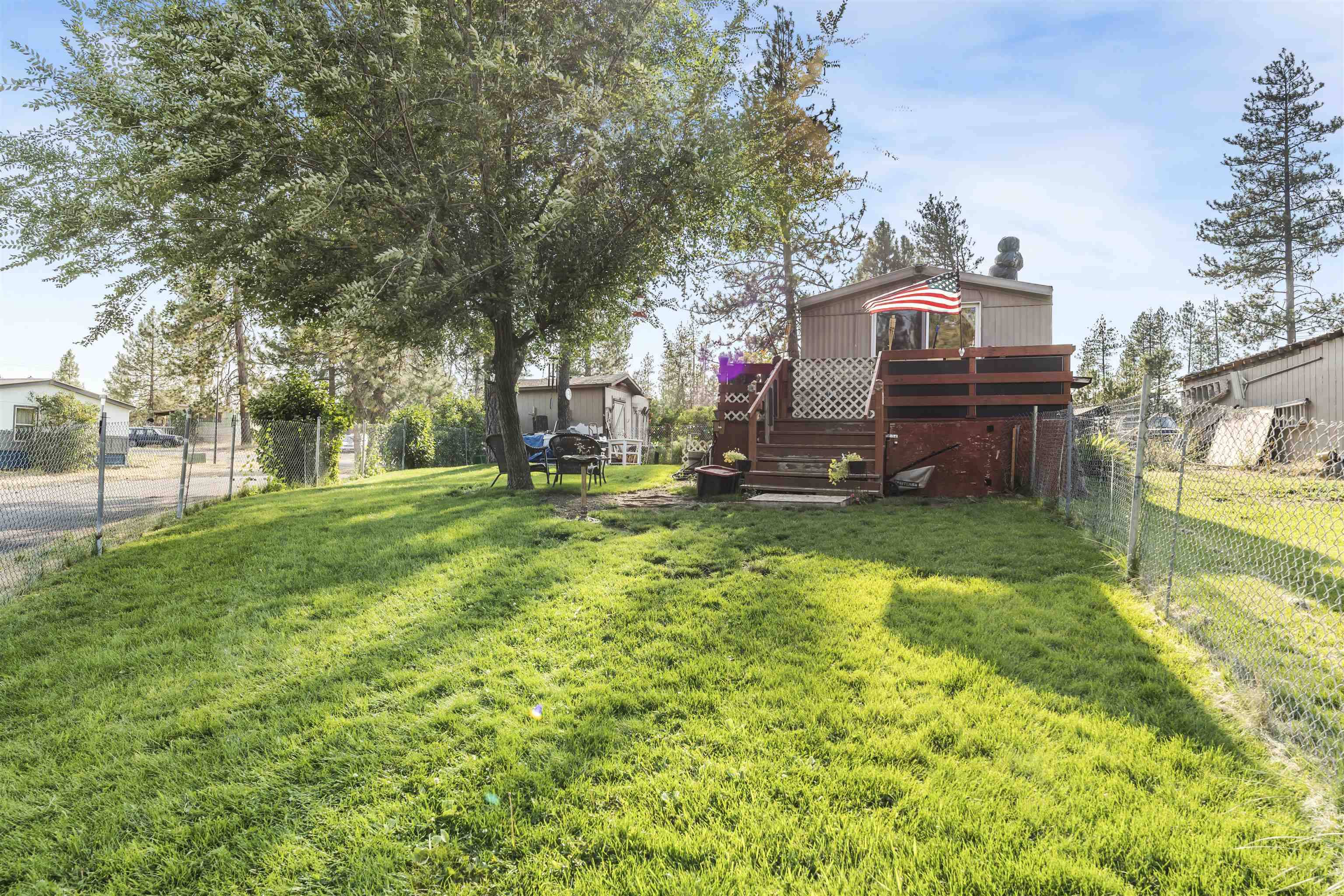 35312 N Newport Hwy ##52, Chattaroy, WA 99003
