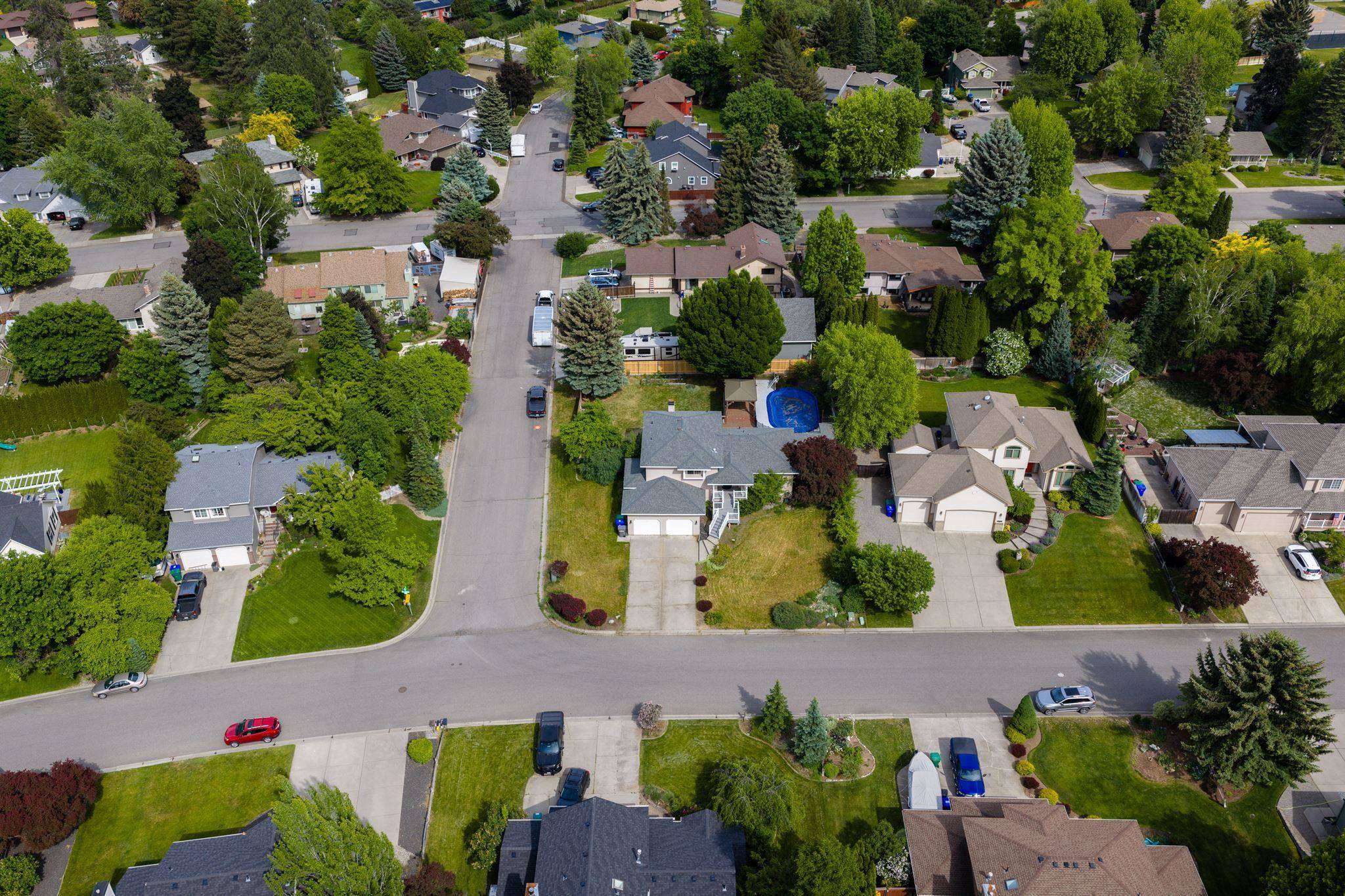 3901 S Sunderland Dr, Spokane Valley, WA 99206