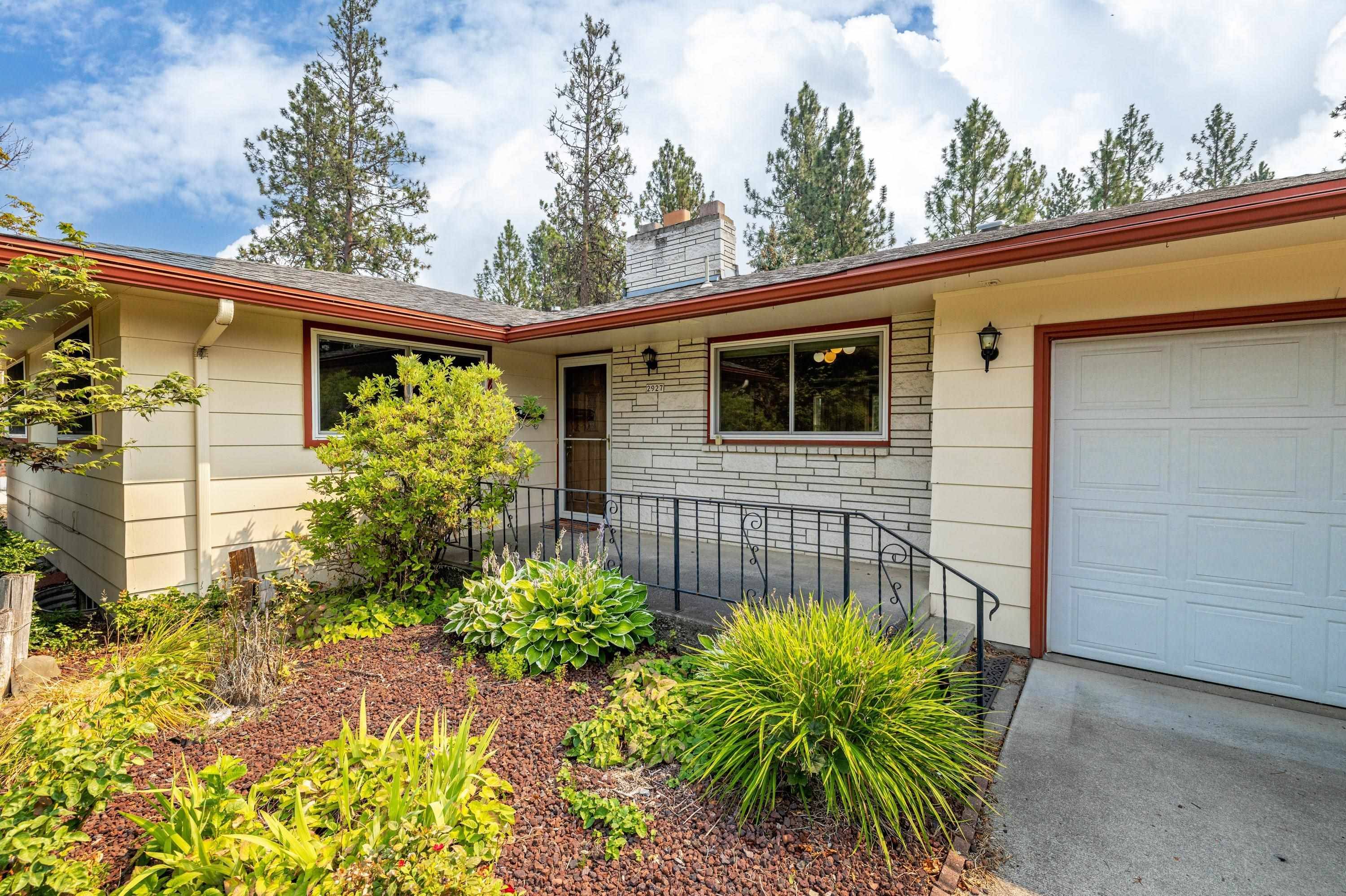 2927 W Beacon Ave, Spokane, WA 99208