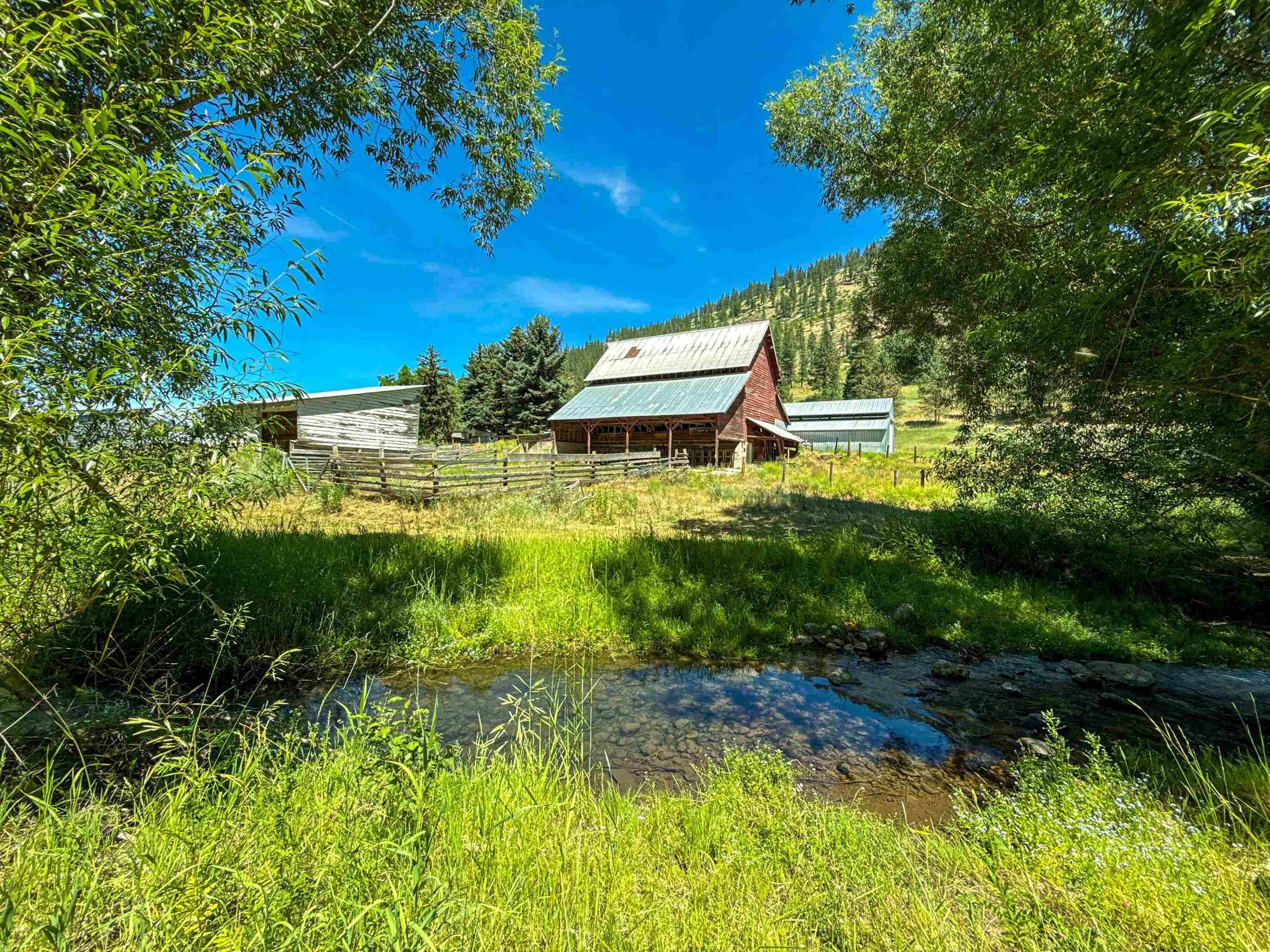 3066 Wrights Valley Rd, Chewelah, WA 99109