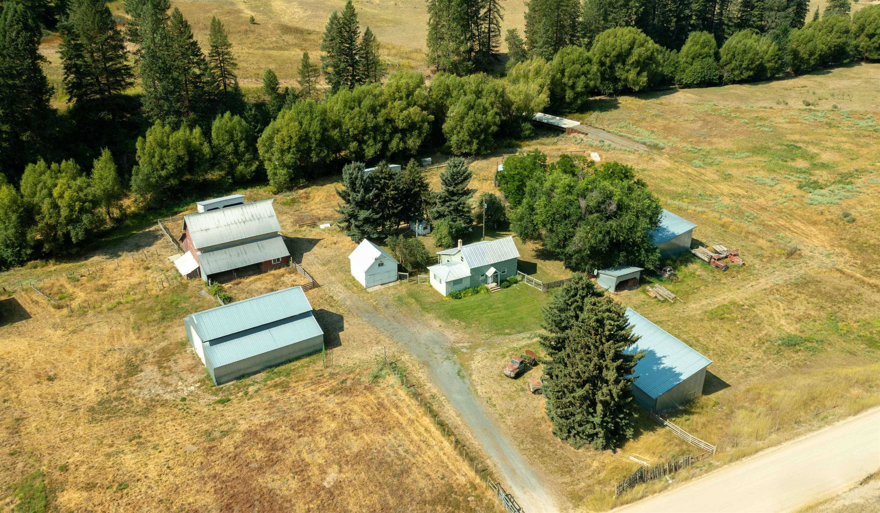 3066 Wrights Valley Rd, Chewelah, WA 99109