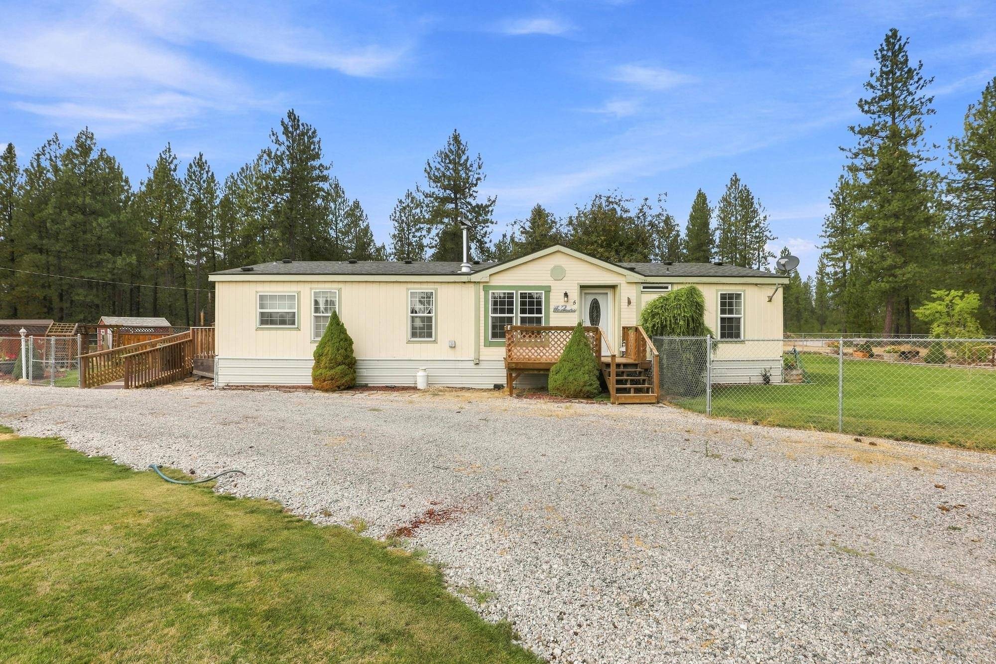5 W MONTGOMERY Rd, Deer Park, WA 99006