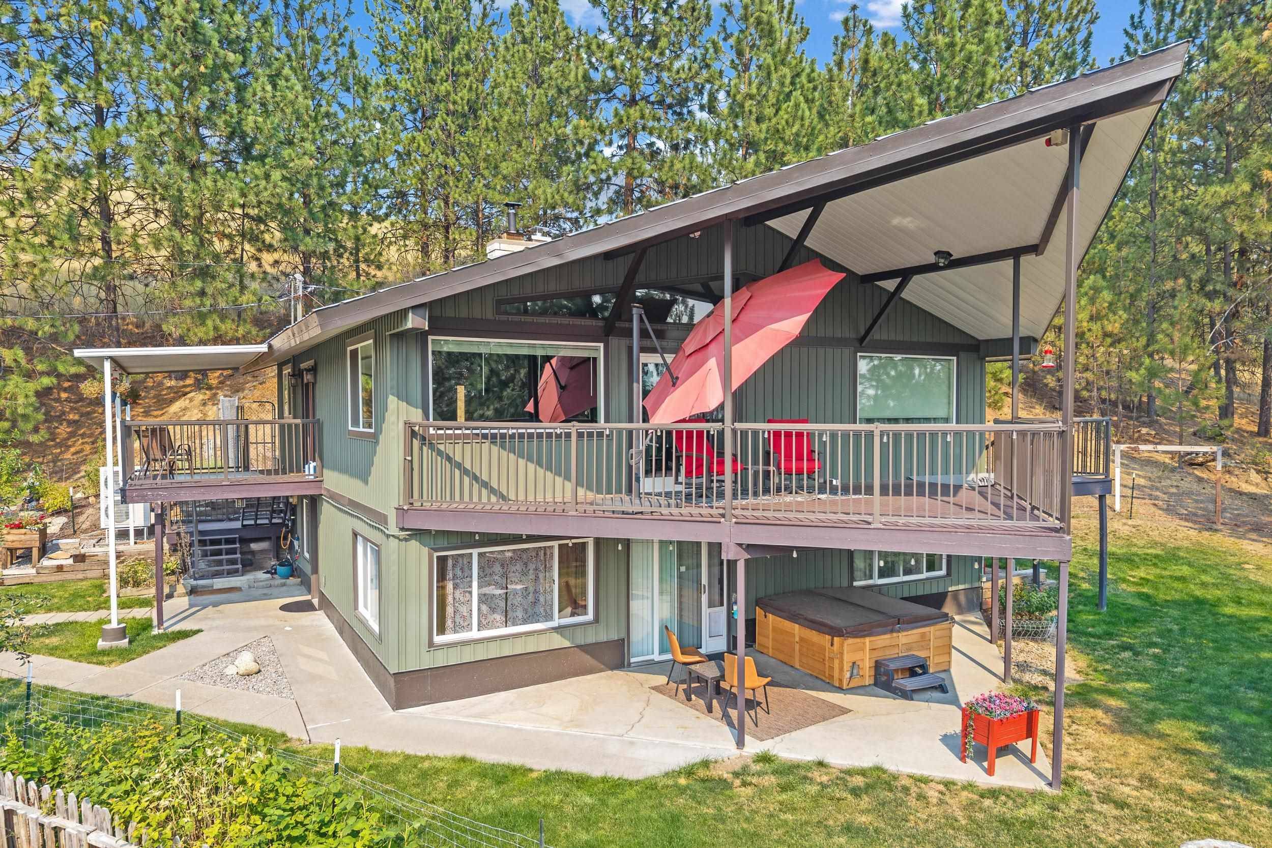 14361 E Bigelow Gulch Rd, Spokane, WA 99217