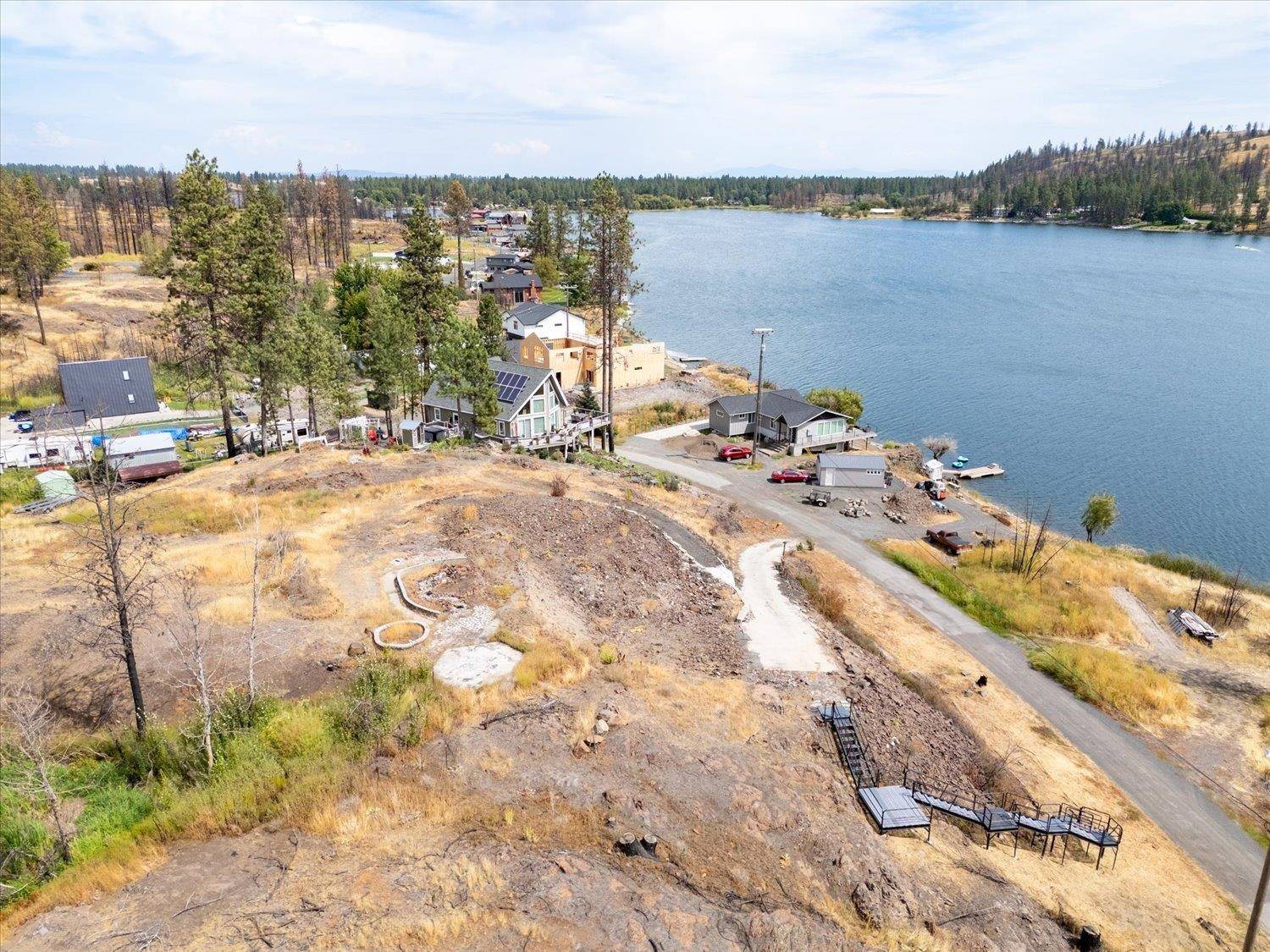 9910 S Lakehurst Dr, Medical Lake, WA 99022