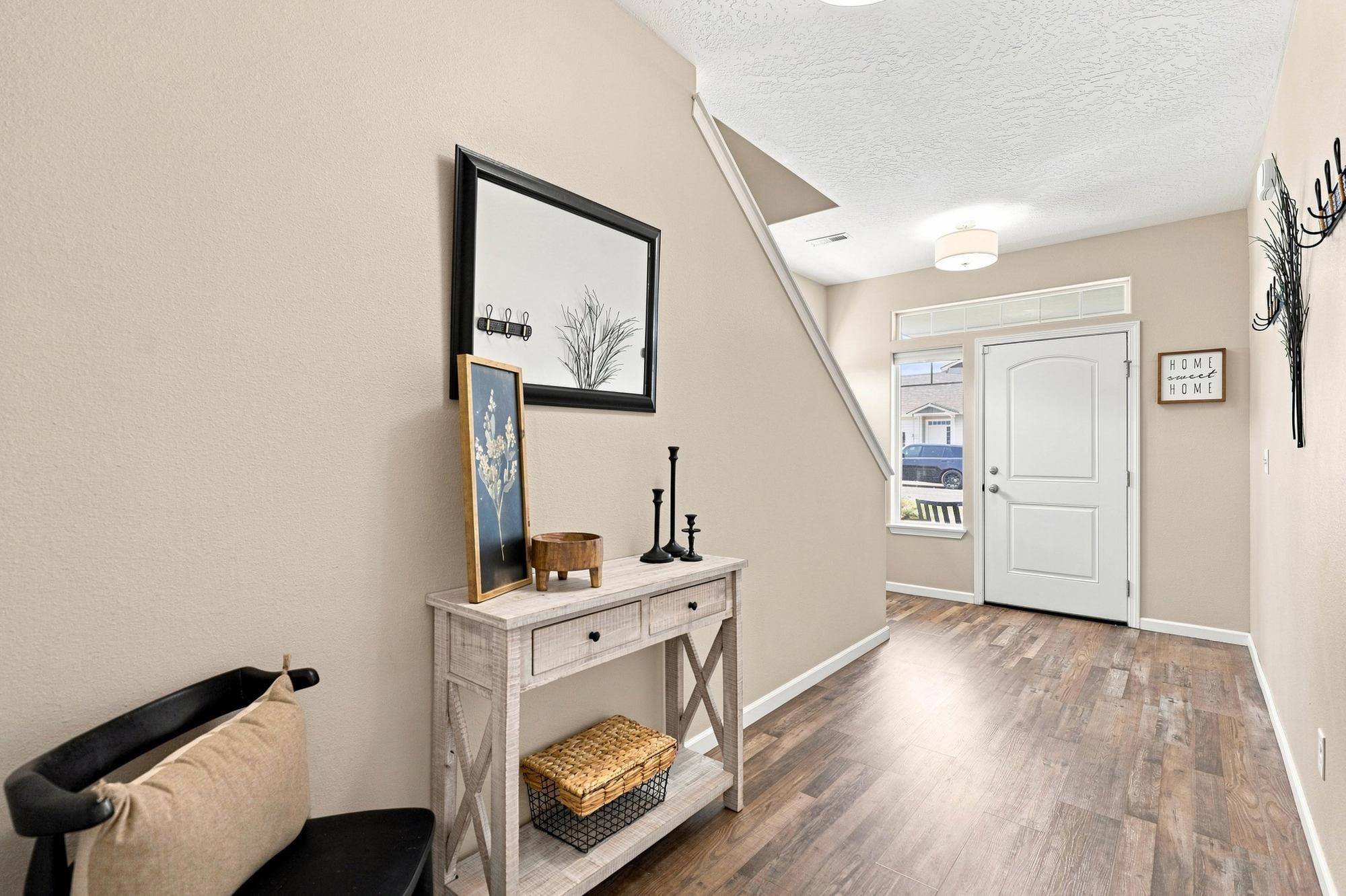 123 S WILLAMETTE St, Greenacres, WA 99016