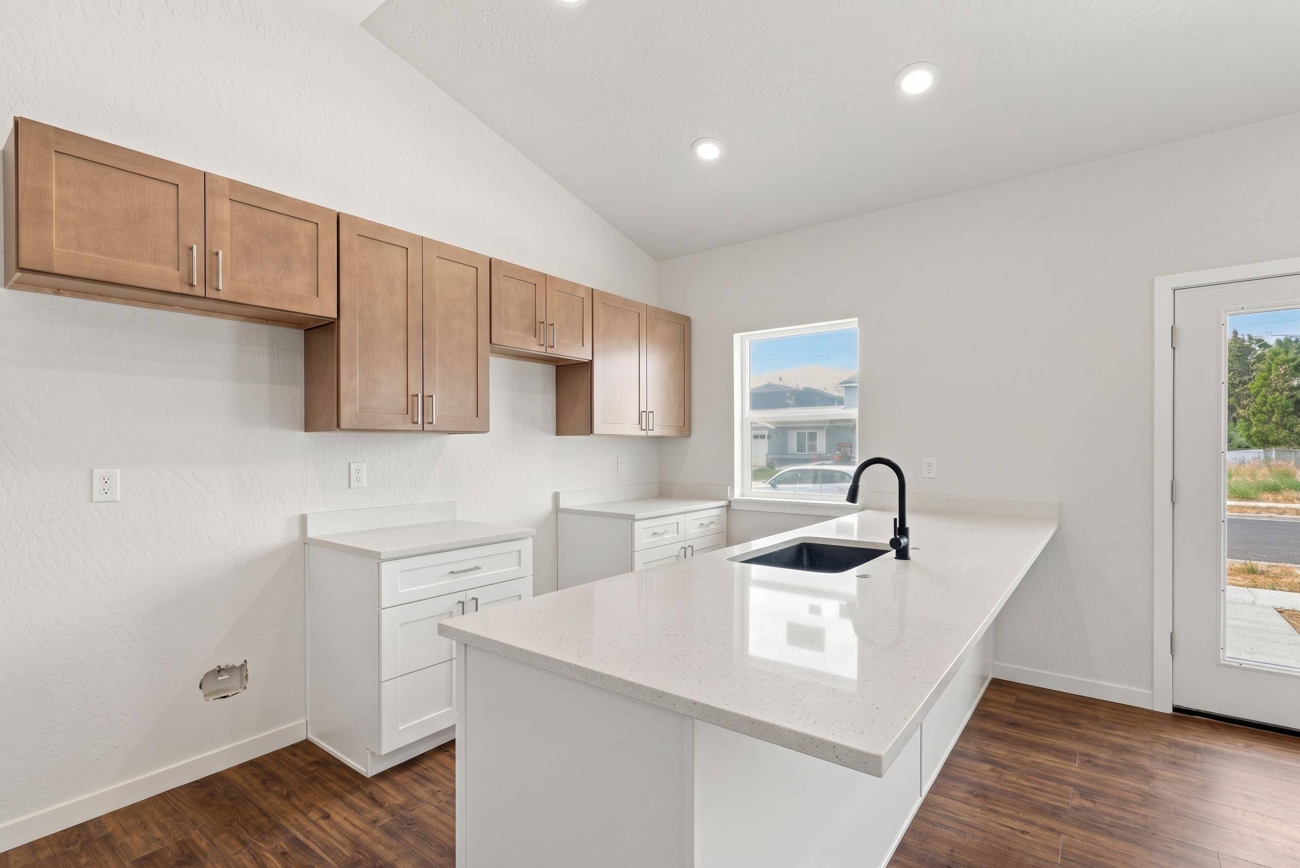 17410 E Mission Ave, Greenacres, WA 99016