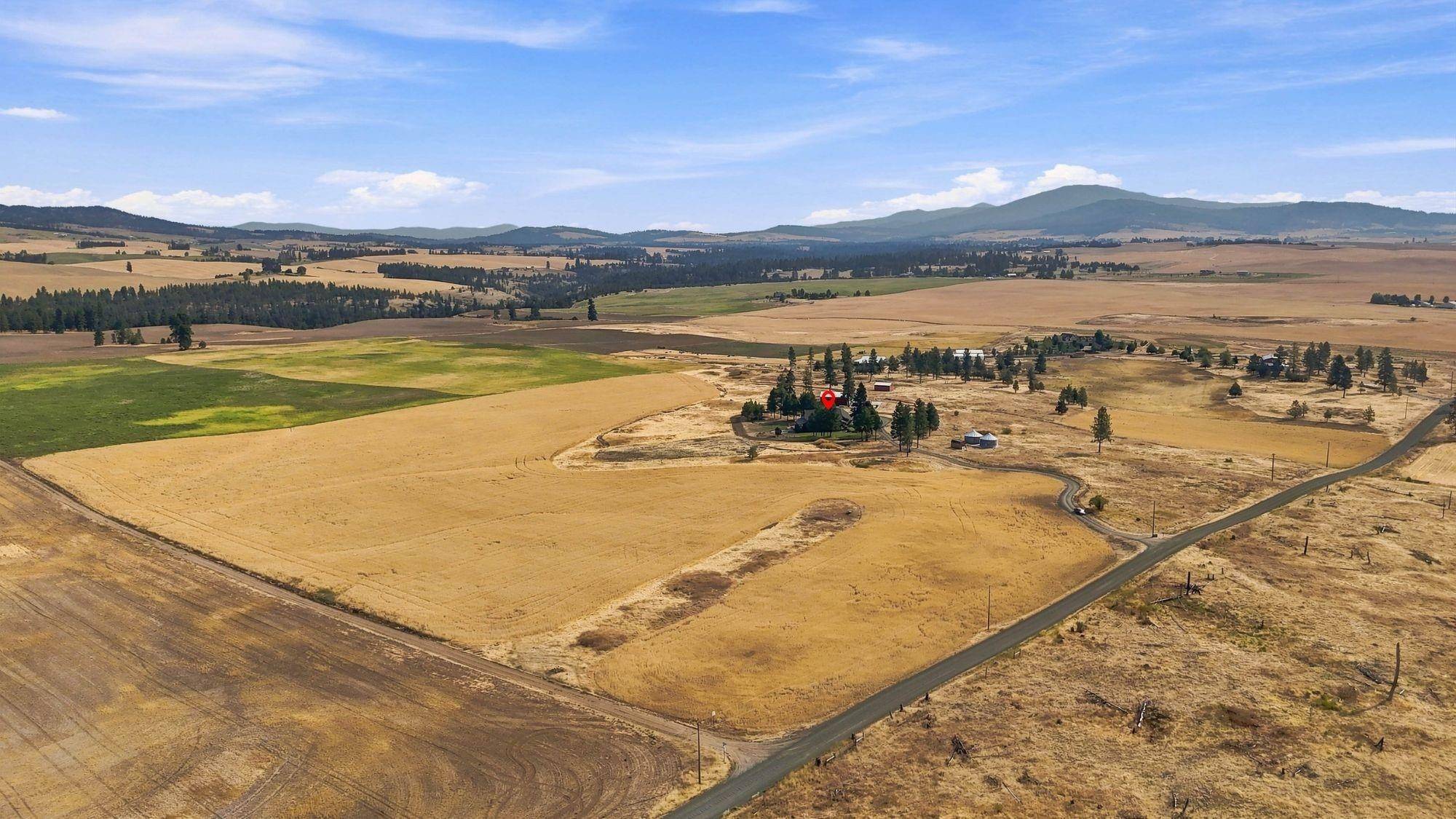 7617 E Elder Rd, Valleyford, WA 99036