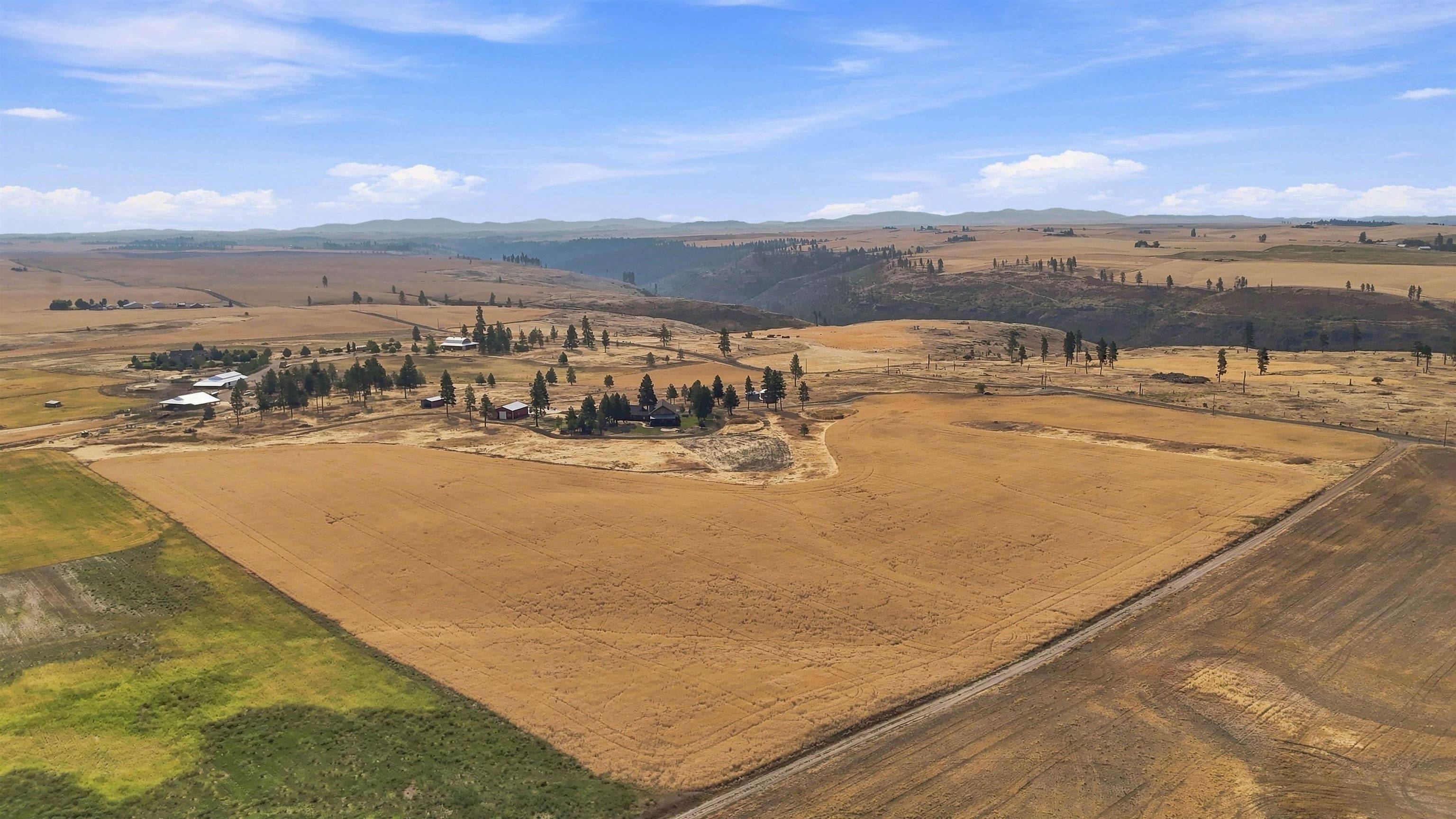 7617 E Elder Rd, Valleyford, WA 99036