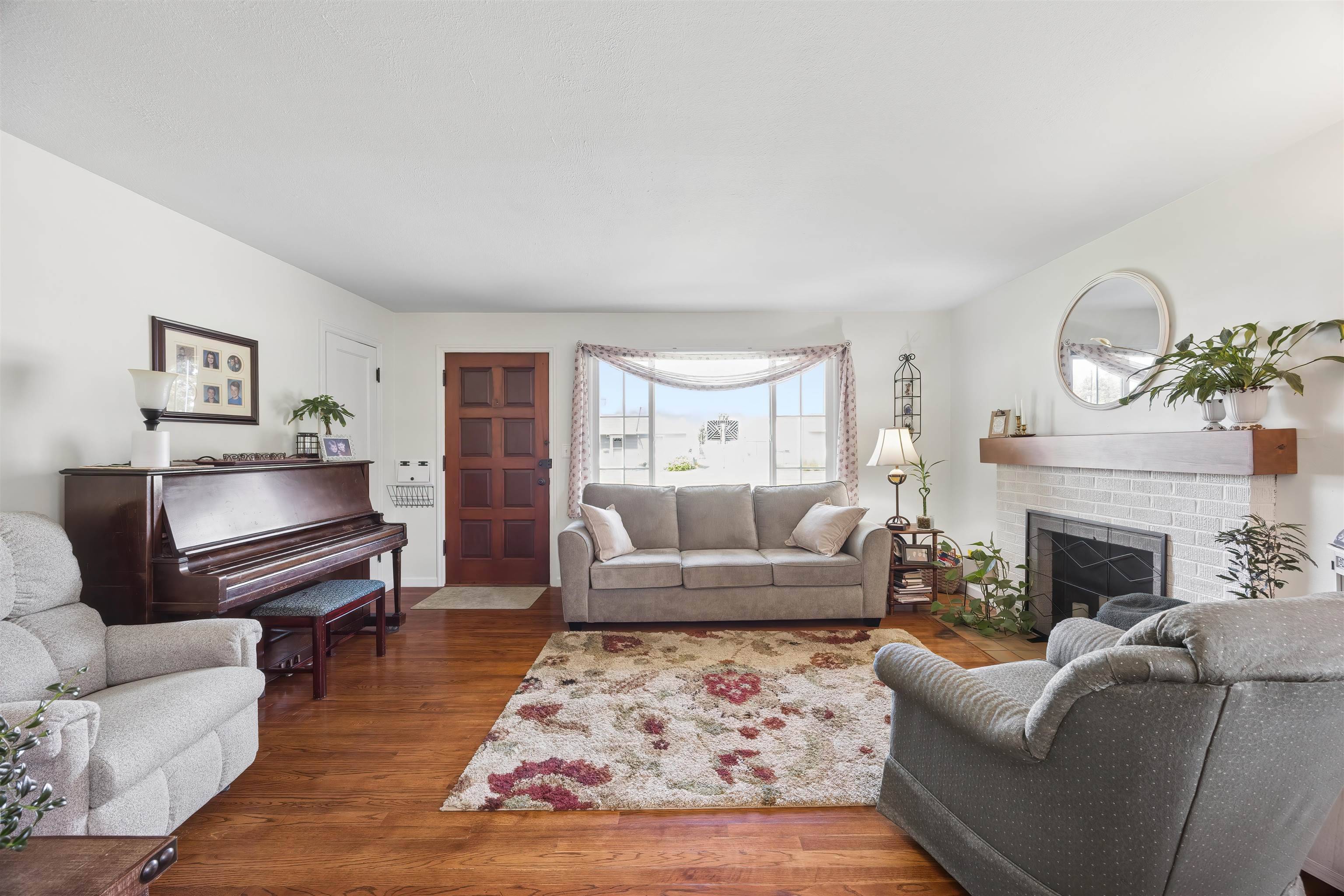 5011 W Hoffman Pl, Spokane, WA 99205