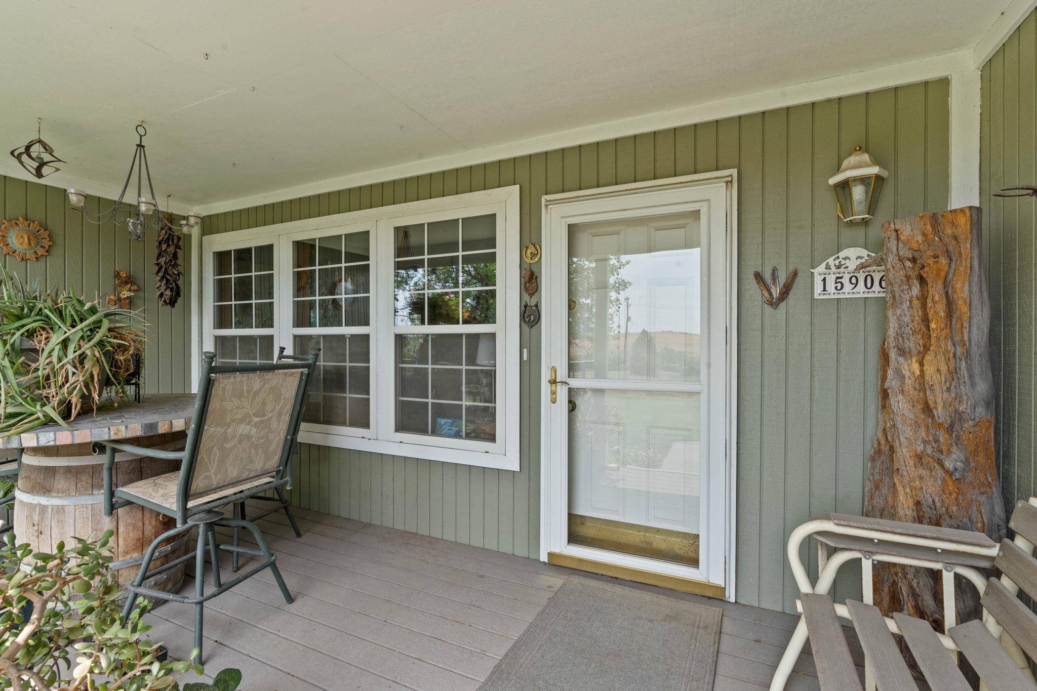 15906 W Deno Rd, Medical Lake, WA 99022