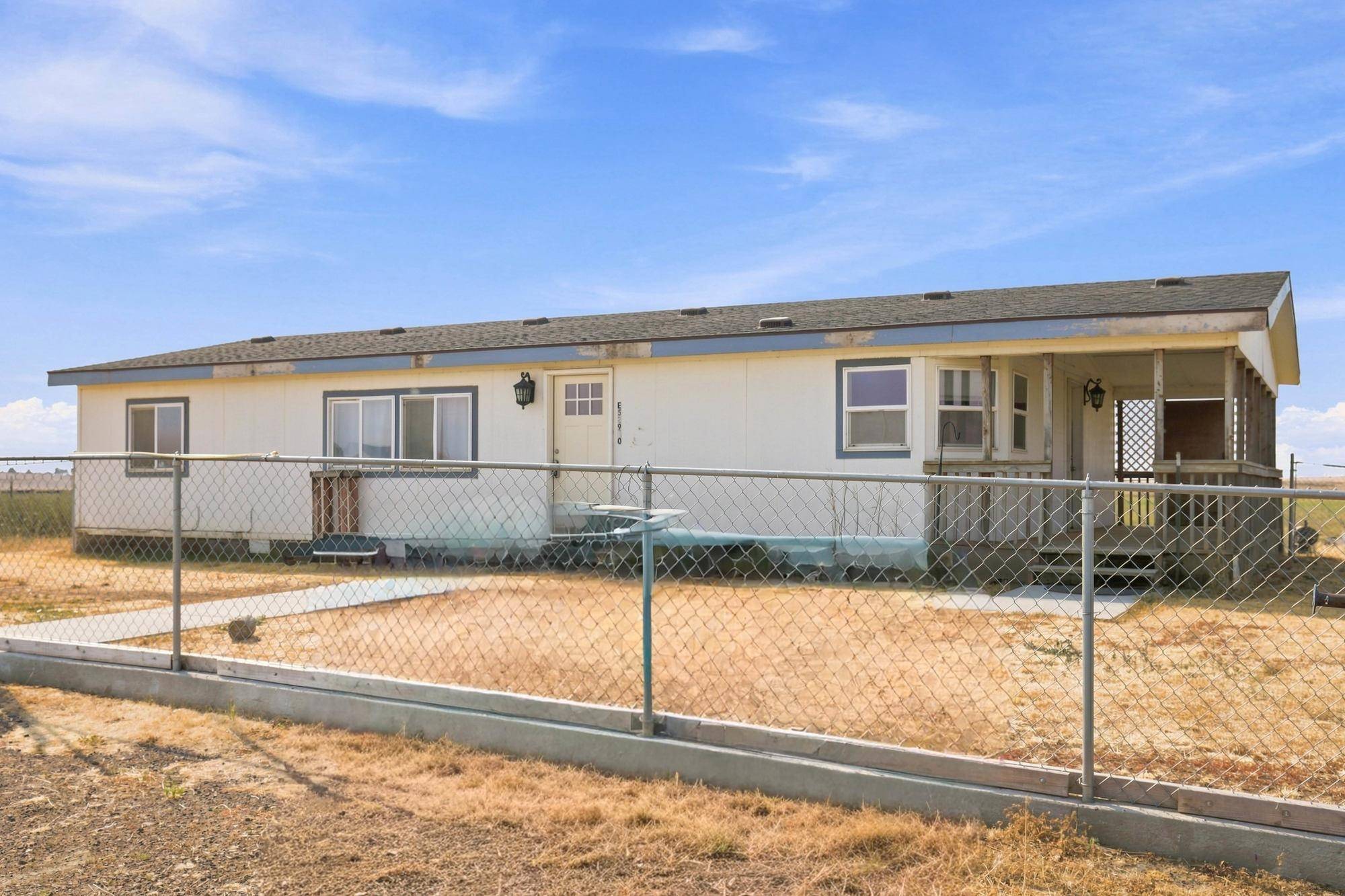 52900 E Bisson Rd, Reardan, WA 99029