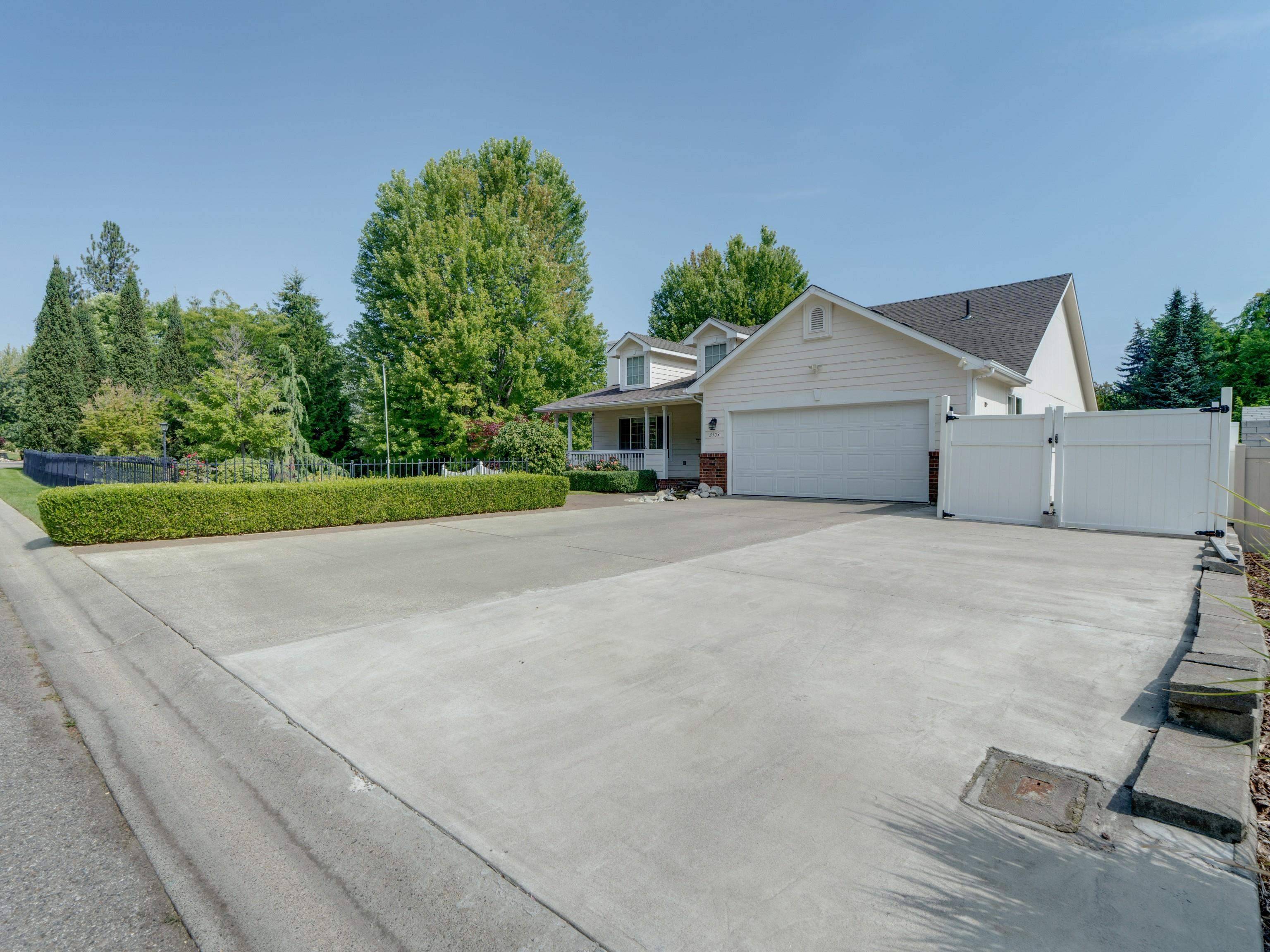 3703 S Sunderland Dr, Spokane Valley, WA 99206
