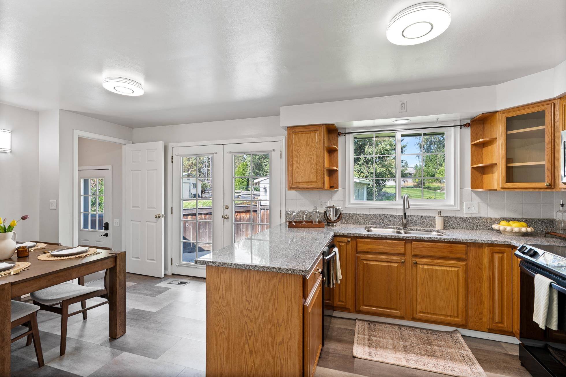 724 W Carolina WAY, Spokane, WA 99208
