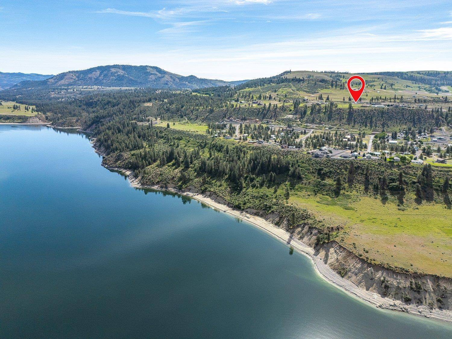 42605 Sunburst Ln, Deer Meadows, WA 99122
