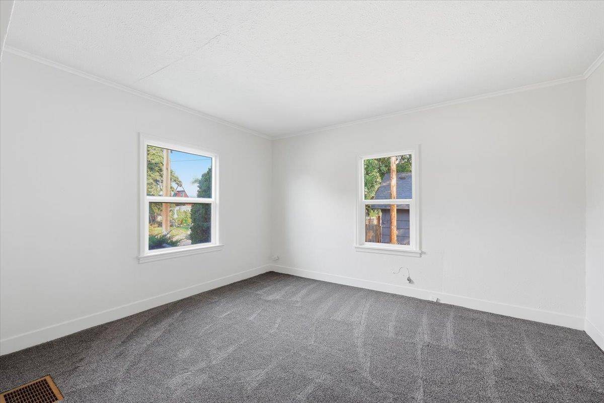 2312 N Jefferson St, Spokane, WA 99205