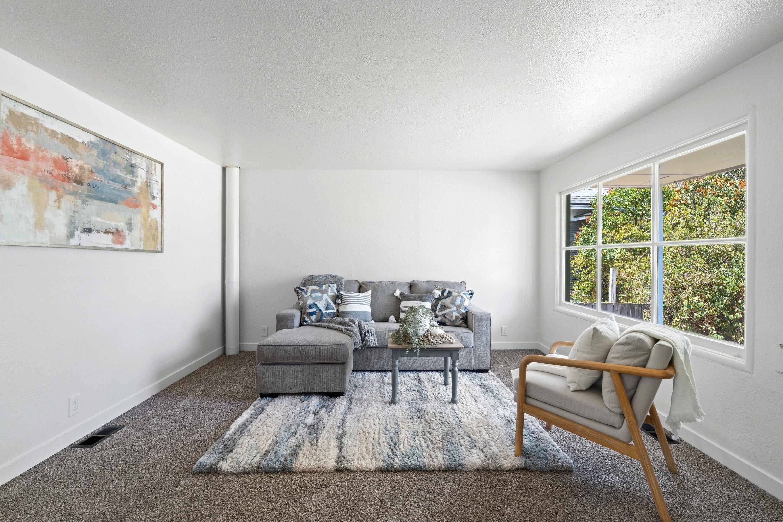 1507 W Knox Ave, Spokane, WA 99205