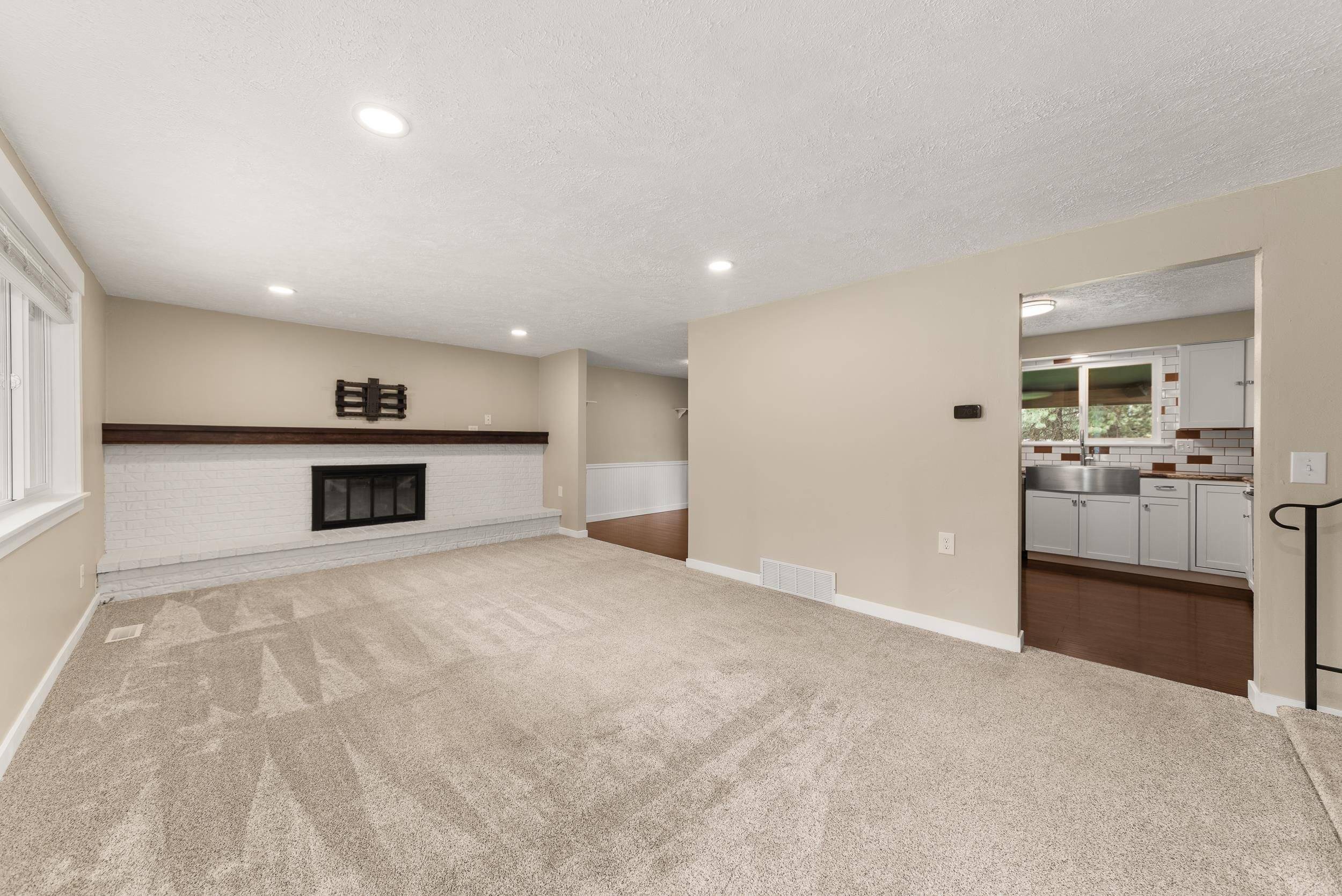 612 E Roundtable Cir, Spokane, WA 99218