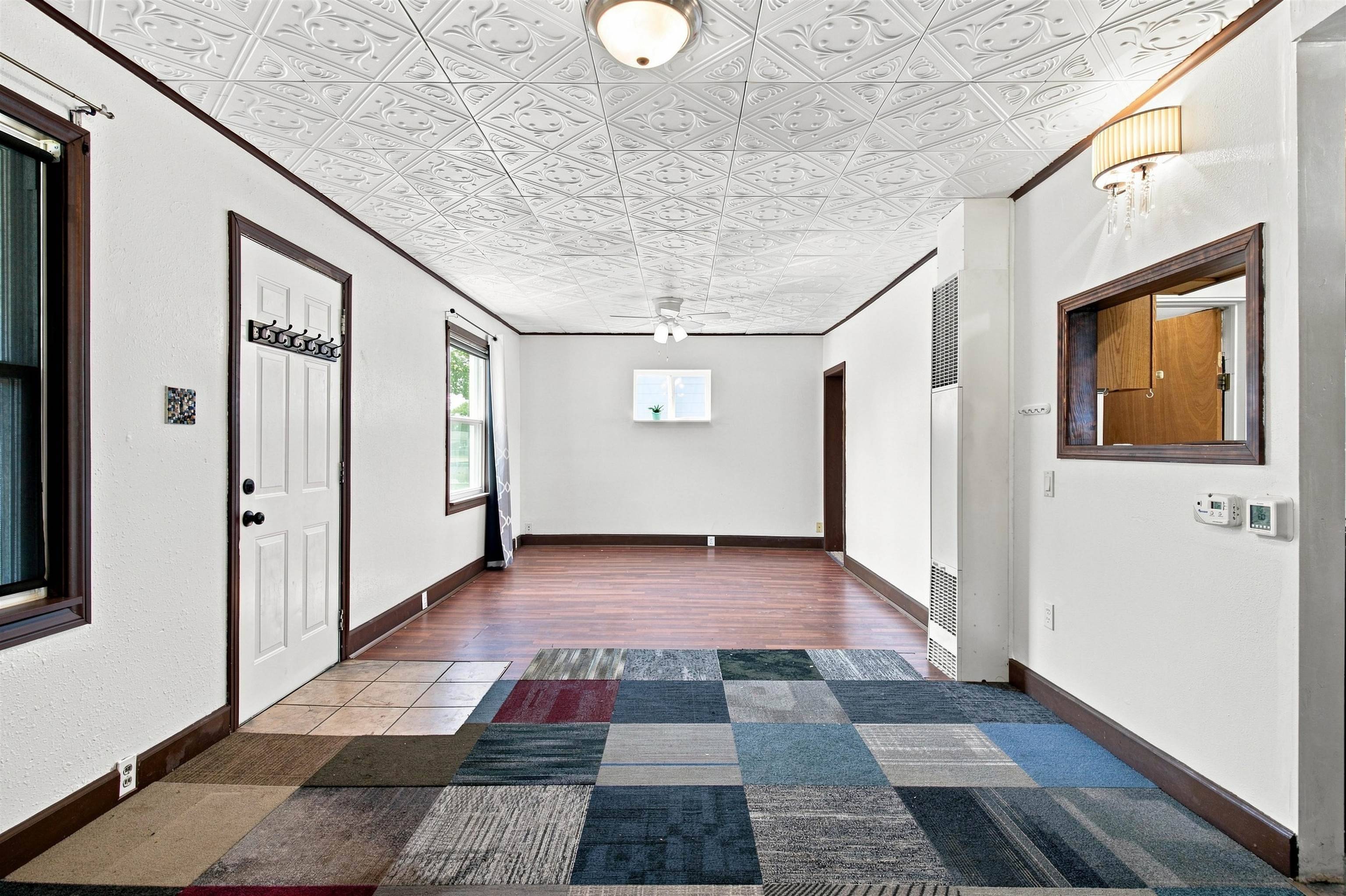 1523 E Nebraska Ave, Spokane, WA 99208