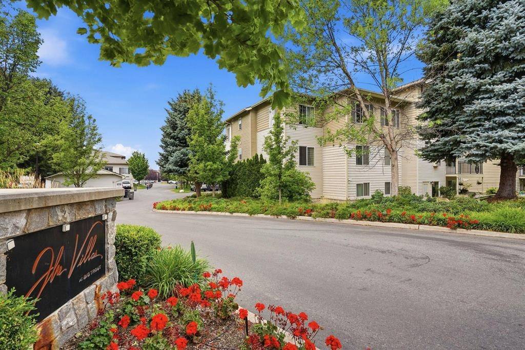 22855 E Country Vista Dr #452, Liberty Lake, WA 99019