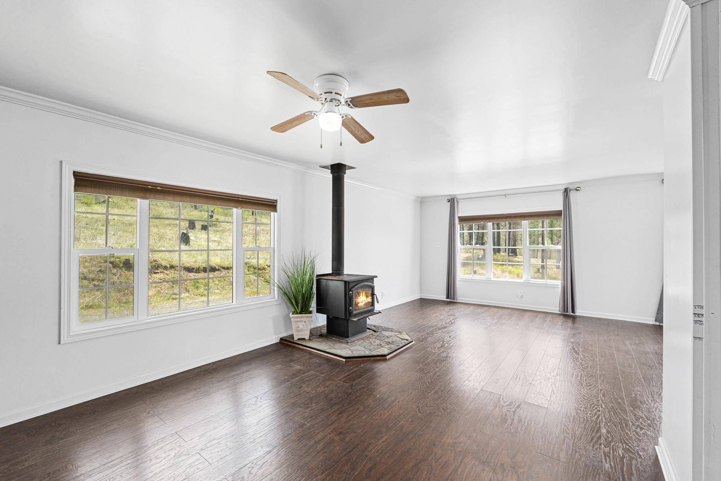 5067 Rail Canyon Rd #A, Springdale, WA 99173