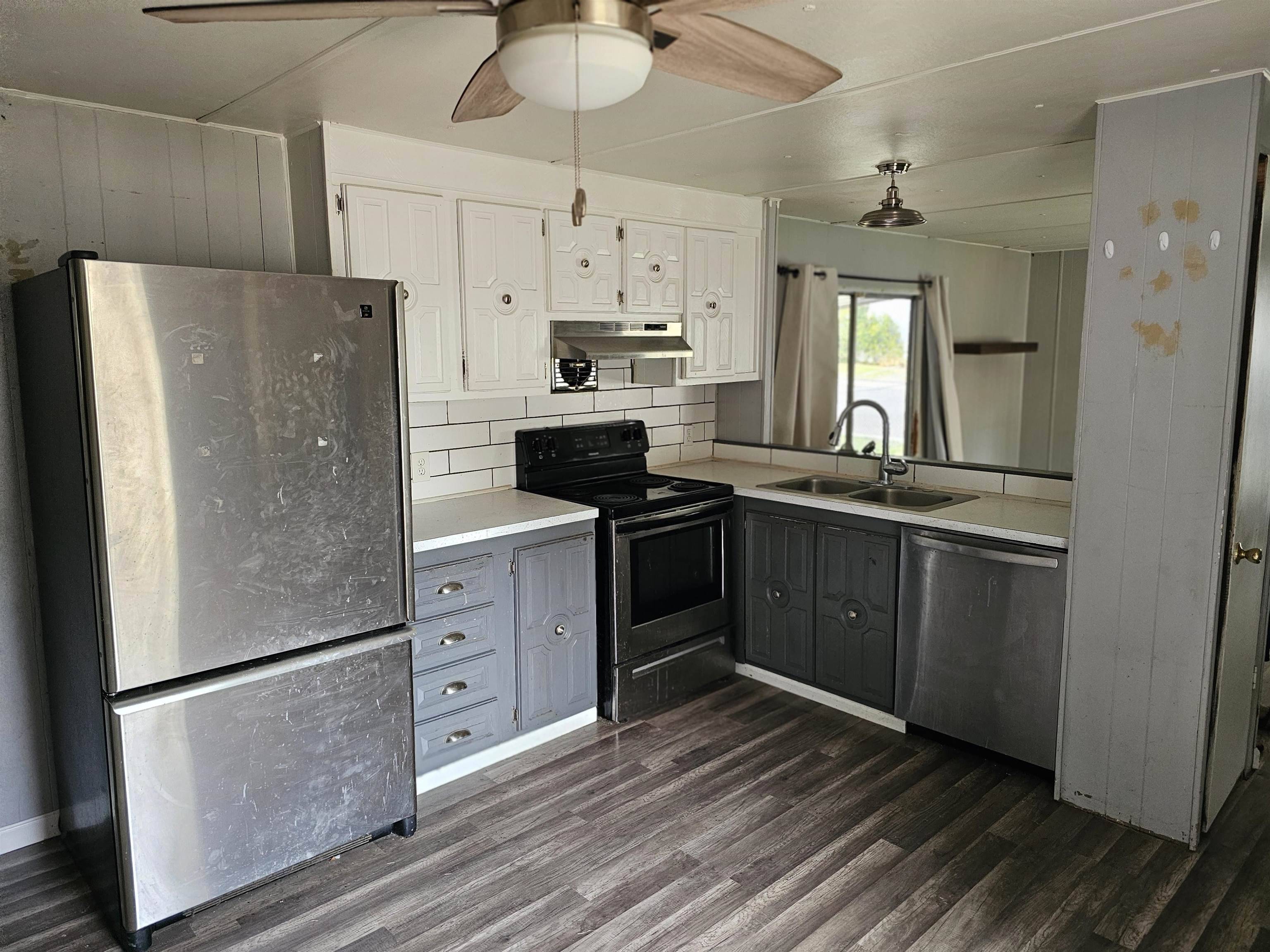 3110 E Chattaroy #19 Rd, Chattaroy, WA 99003