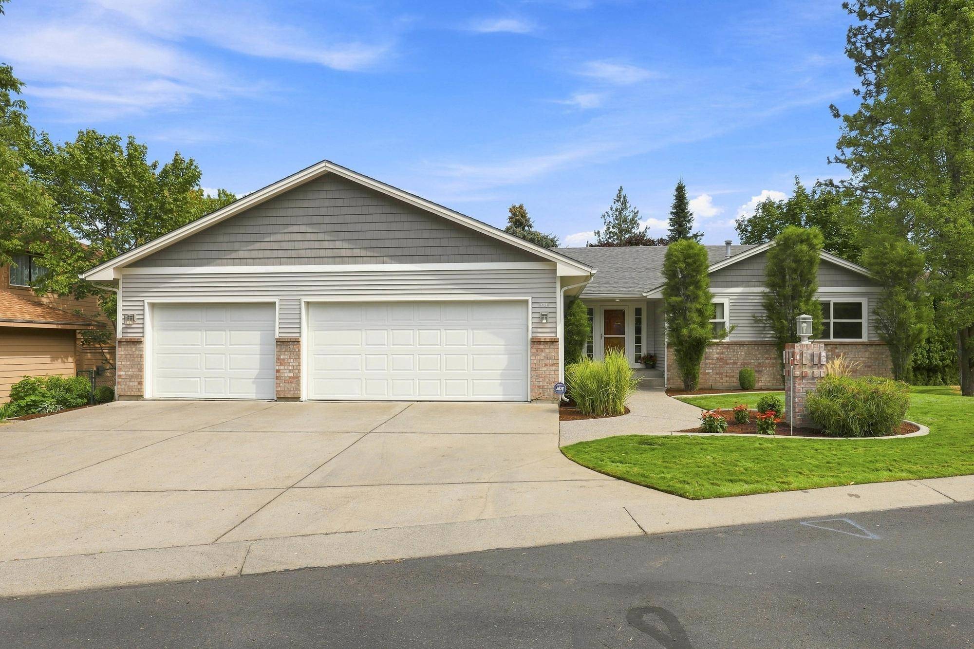 1727 S Stanley Ln, Spokane Valley, WA 99212