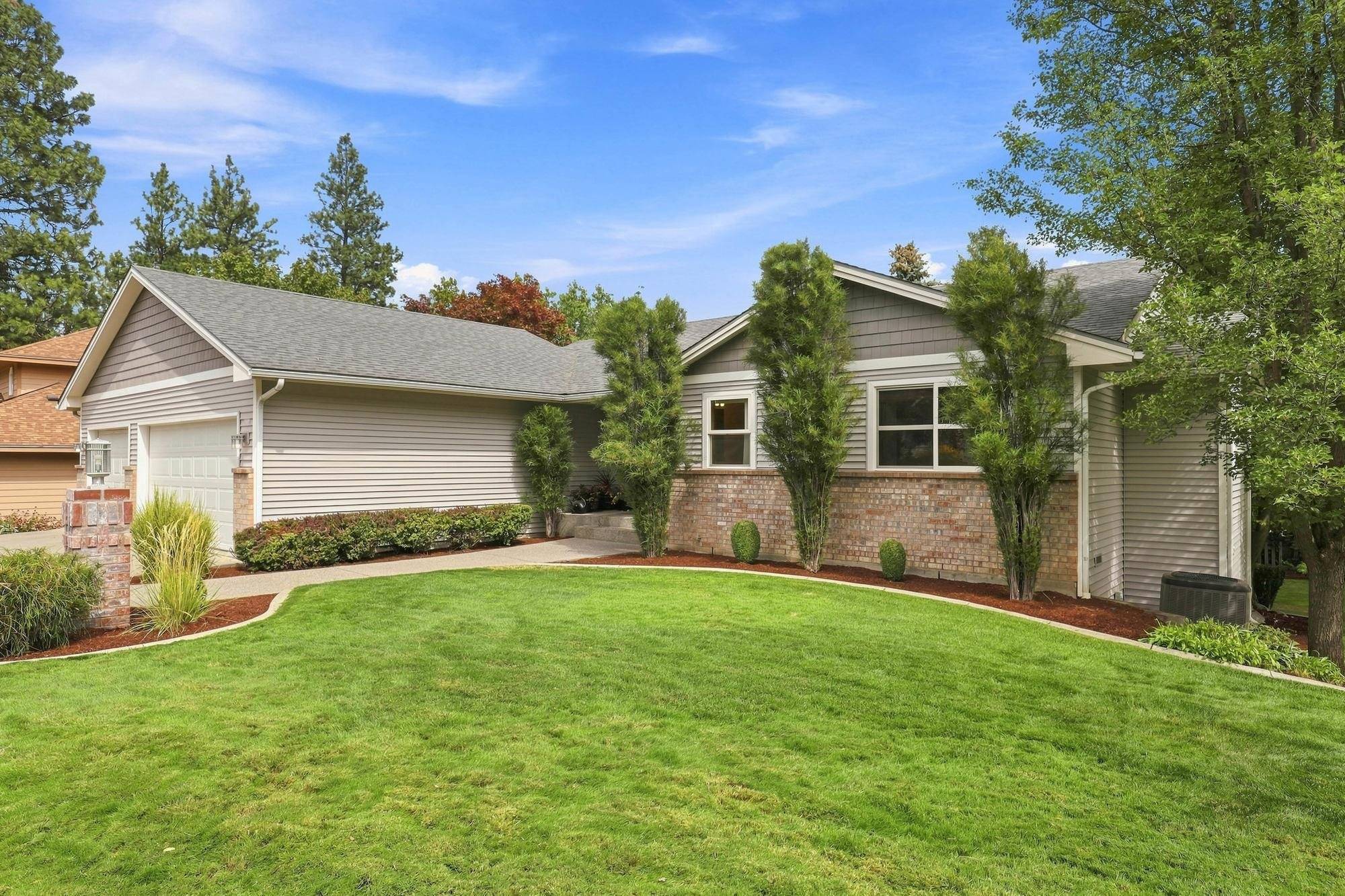1727 S Stanley Ln, Spokane Valley, WA 99212