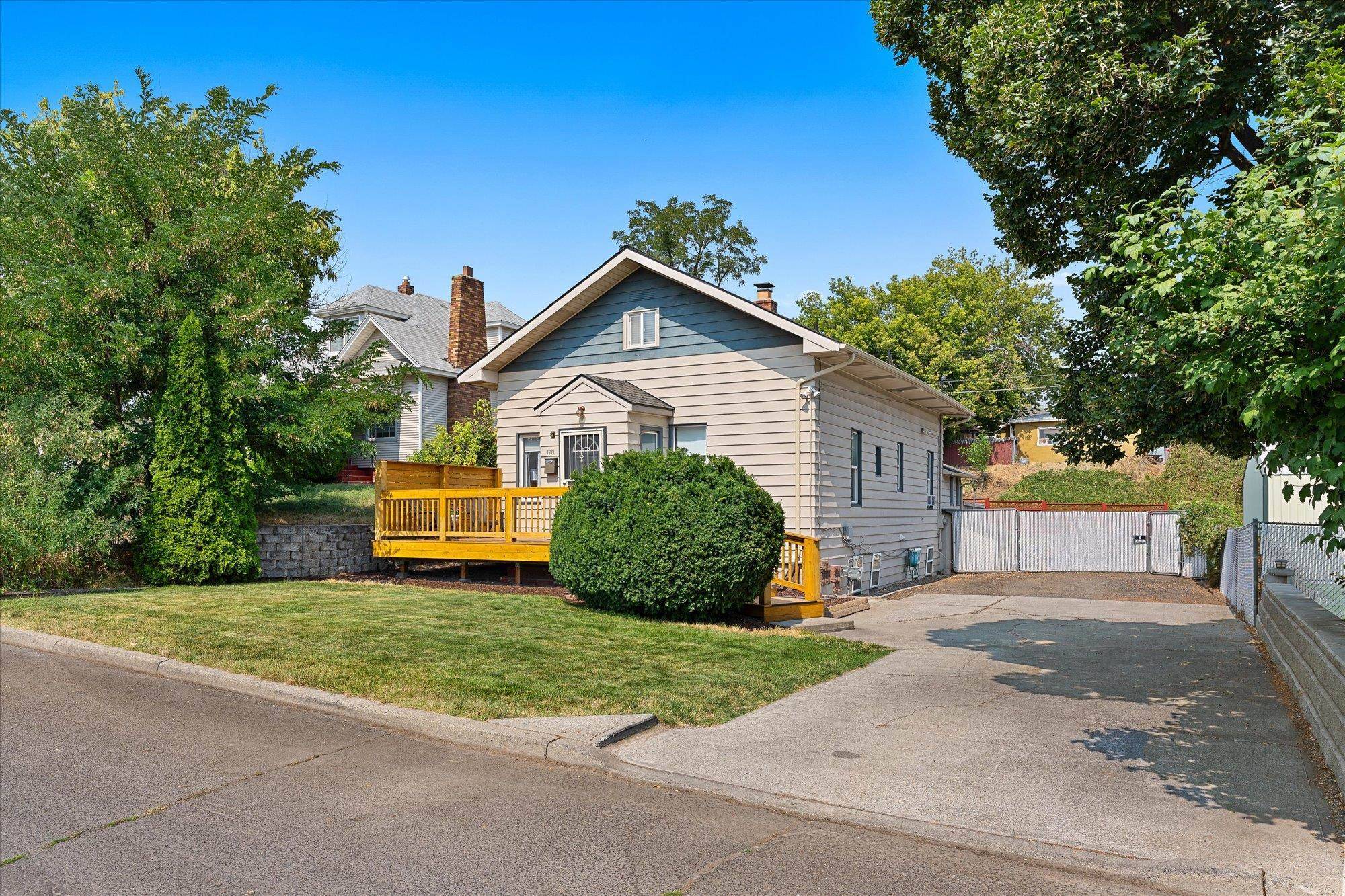 110 W Gray Ct, Spokane, WA 99205