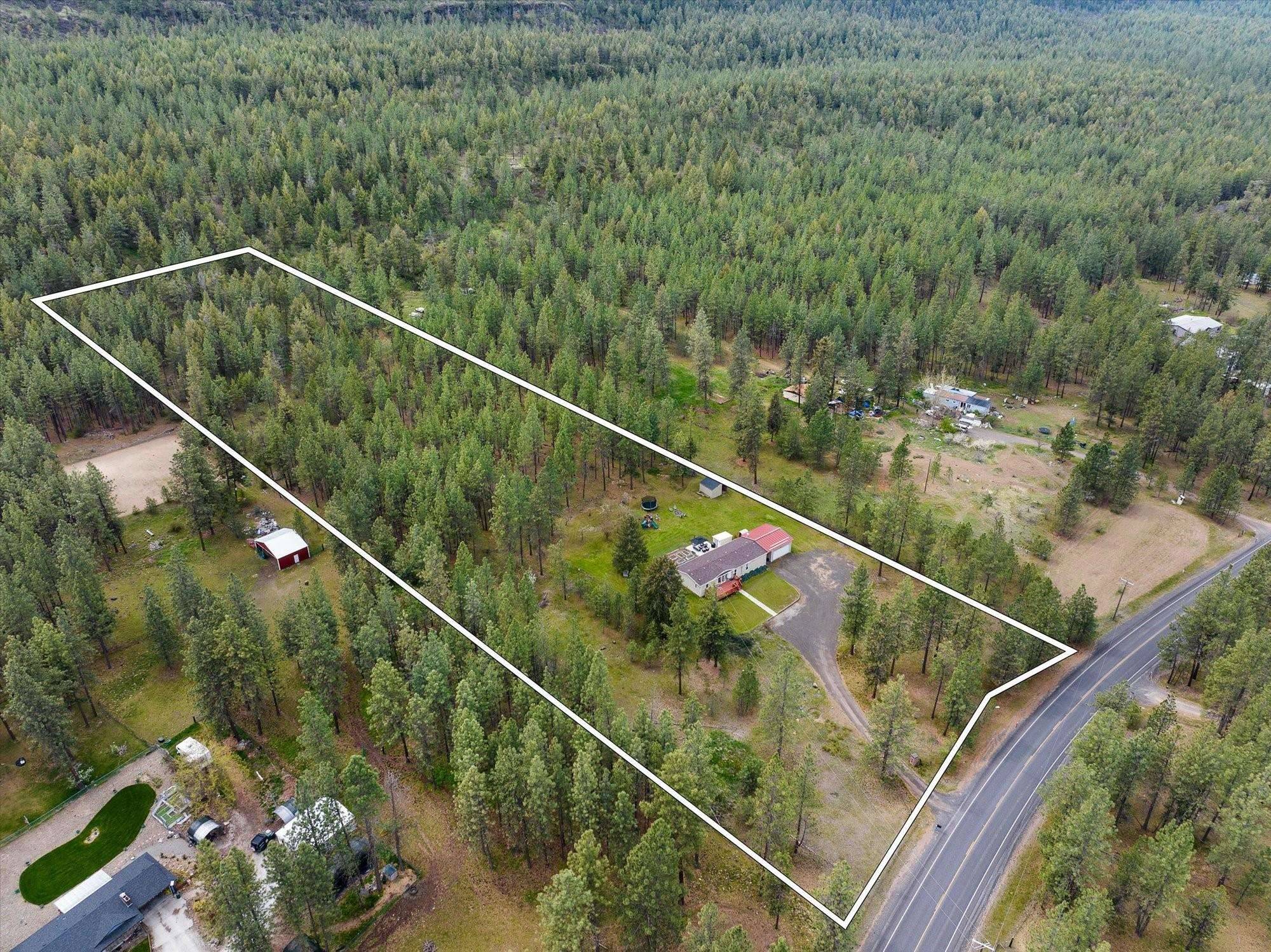 27711 W Long Lake Rd, Ford, WA 99013