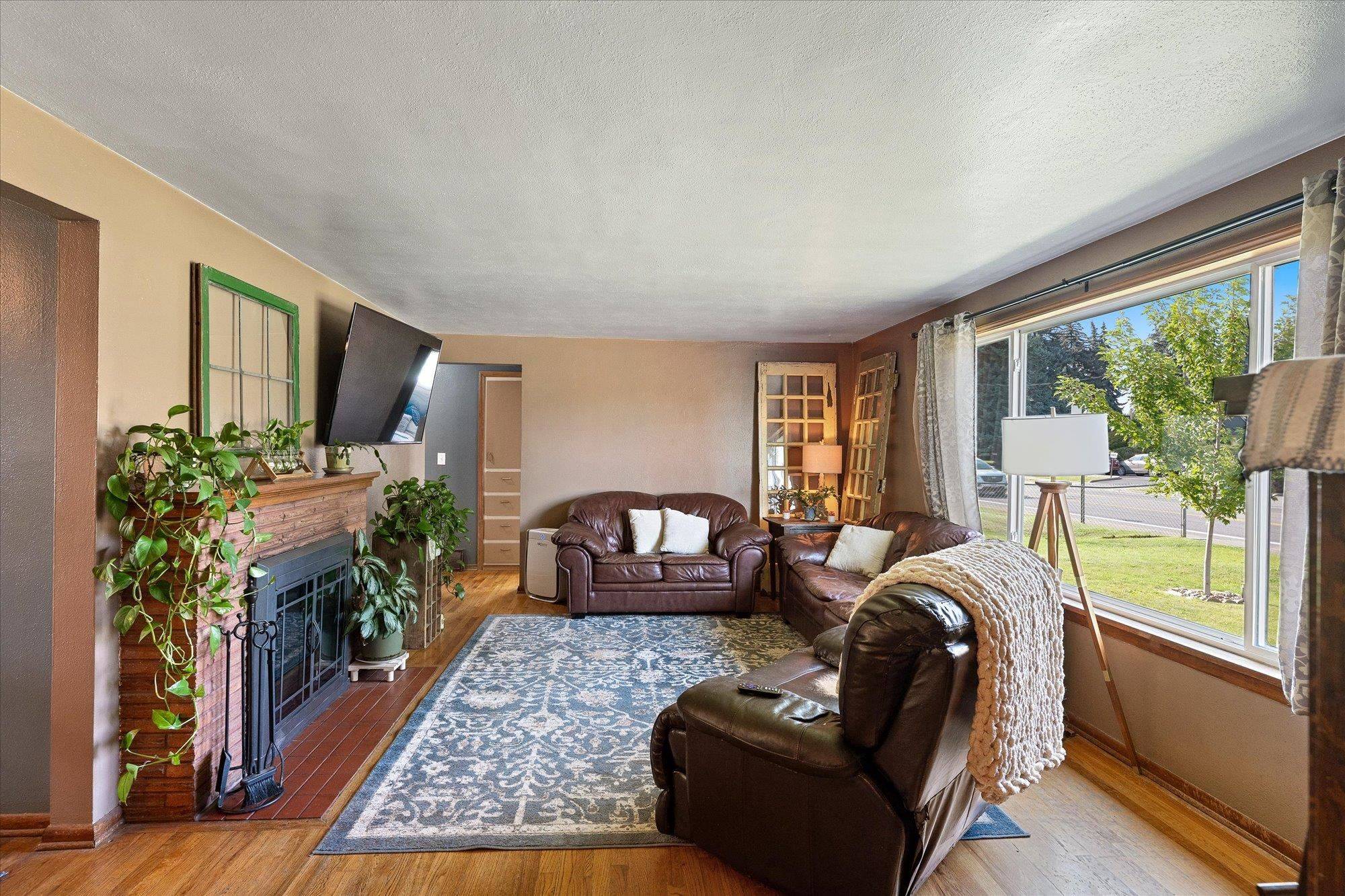 14724 E Broadway Ave, Spokane Valley, WA 99216