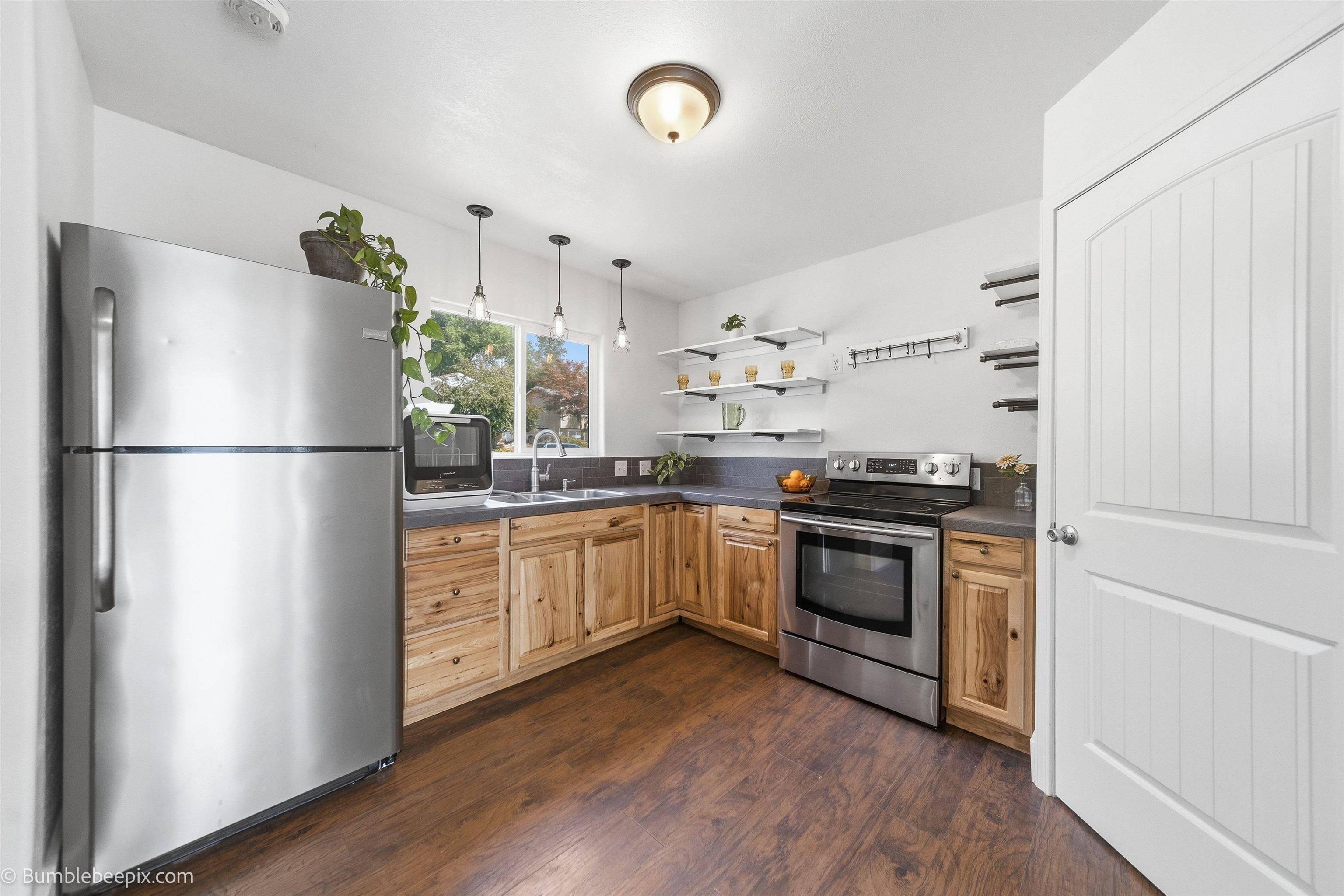 3832 E Bridgeport Ave, Spokane, WA 99217