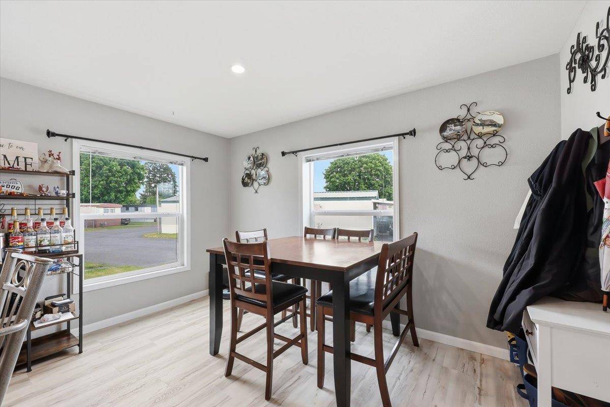 21725 E Wellesley Ave #33, Otis Orchards, WA 99027