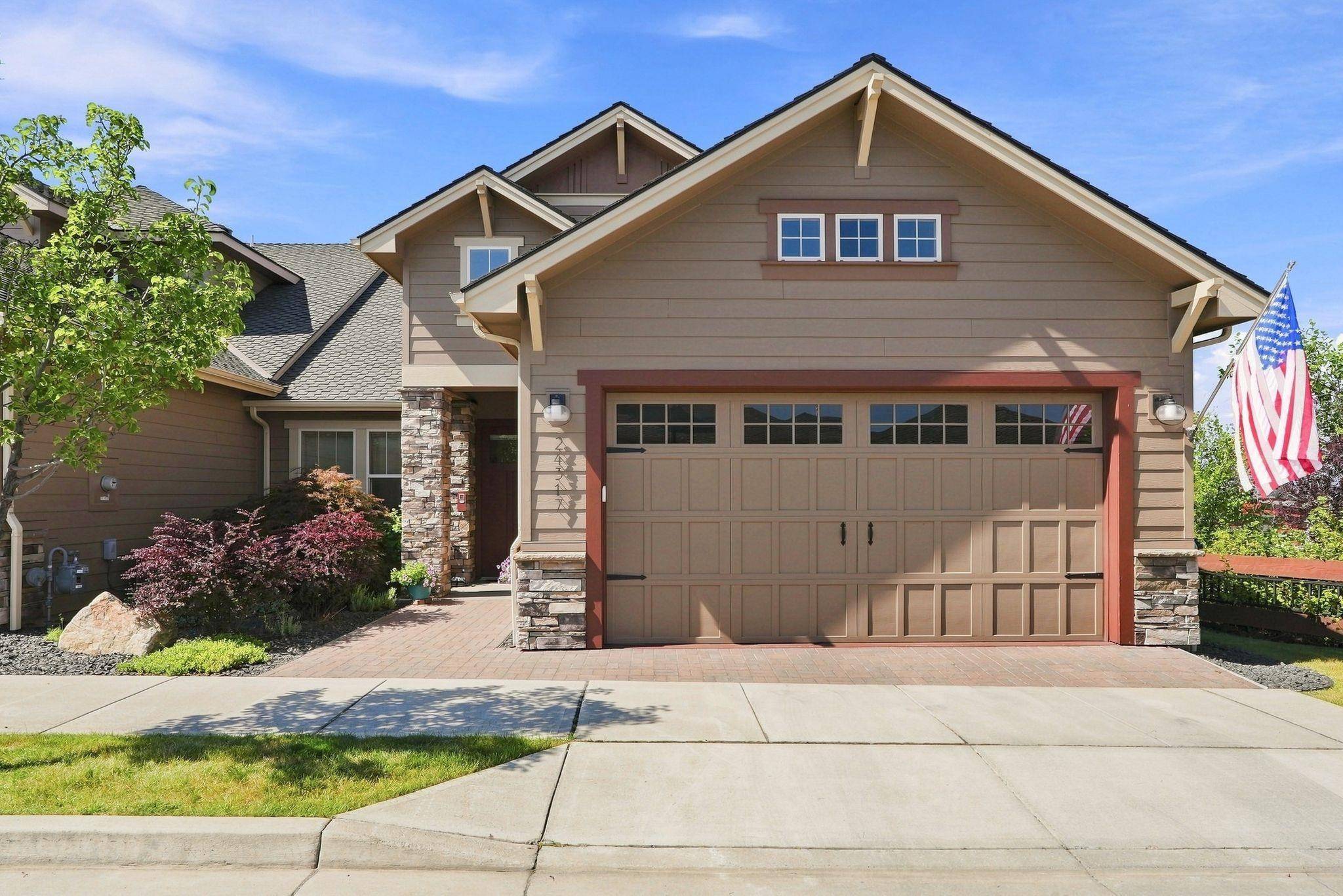 24317 E PINNACLE Ct, Liberty Lake, WA 99019