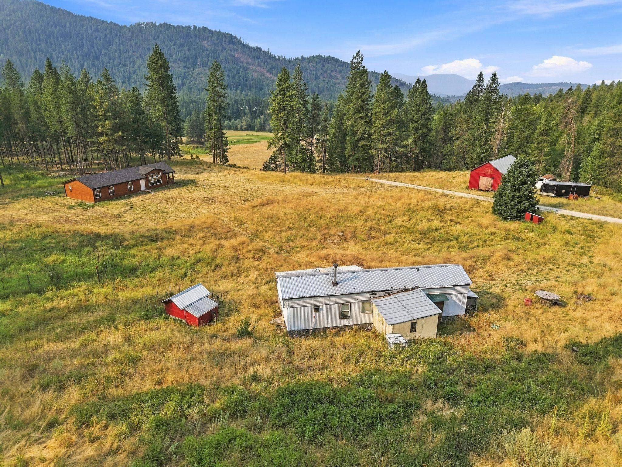2845 C Burnt Valley Rd, Chewelah, WA 99109