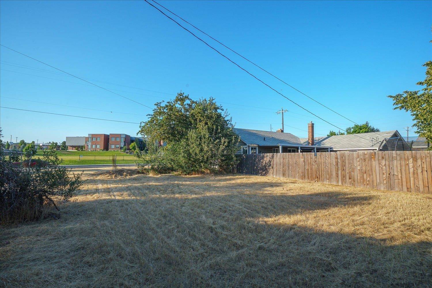 1222 E Marietta Ave, Spokane, WA 99207