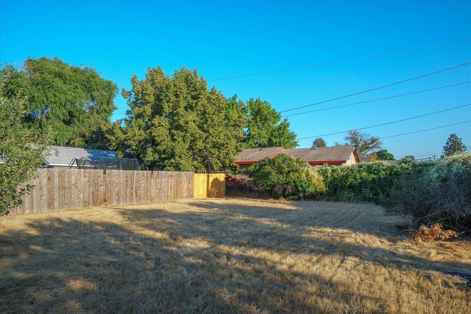 1222 E Marietta Ave, Spokane, WA 99207