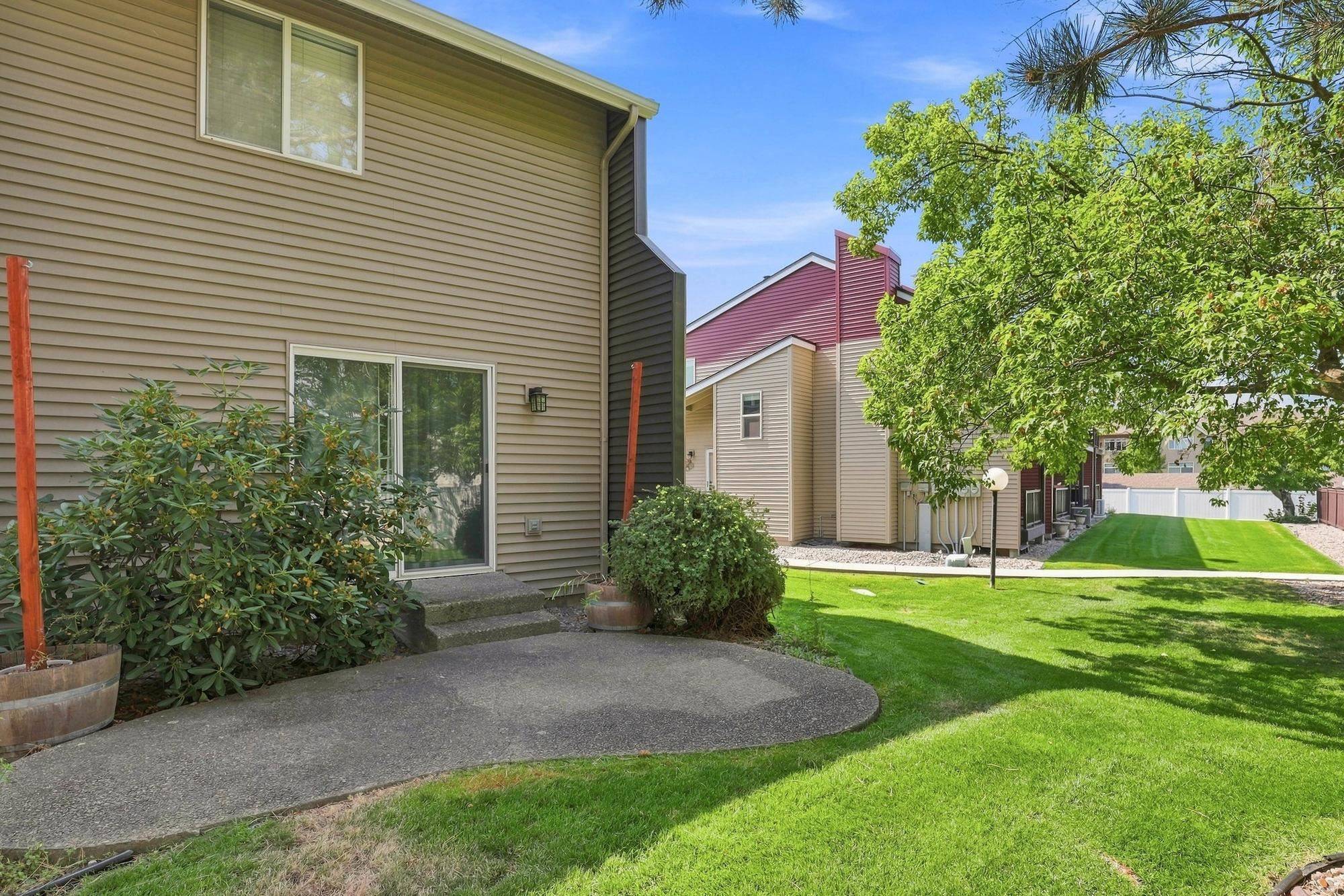 23011 E Colt Ln, Liberty Lake, WA 99019