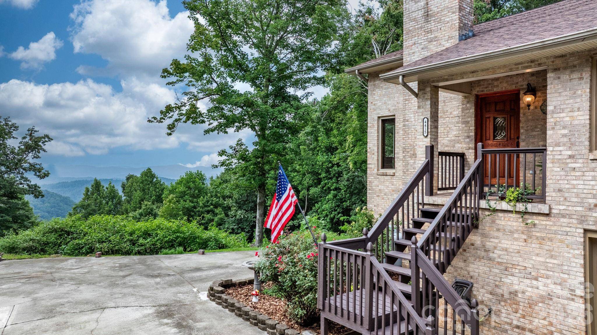 4415 Laurel Ridge DR, Lenoir, NC 28645