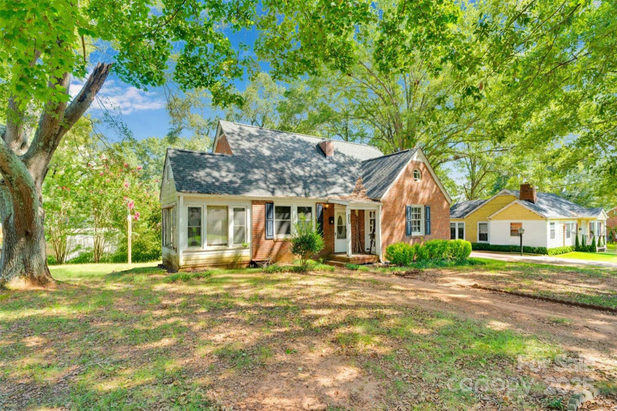 409 Gold ST, Shelby, NC 28150